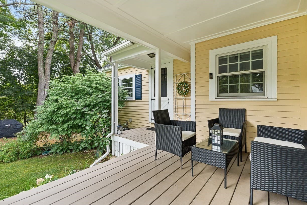 Single Family Residence at 8 Moore Road, Westford MA 01886, Westford, photo 4 of 40