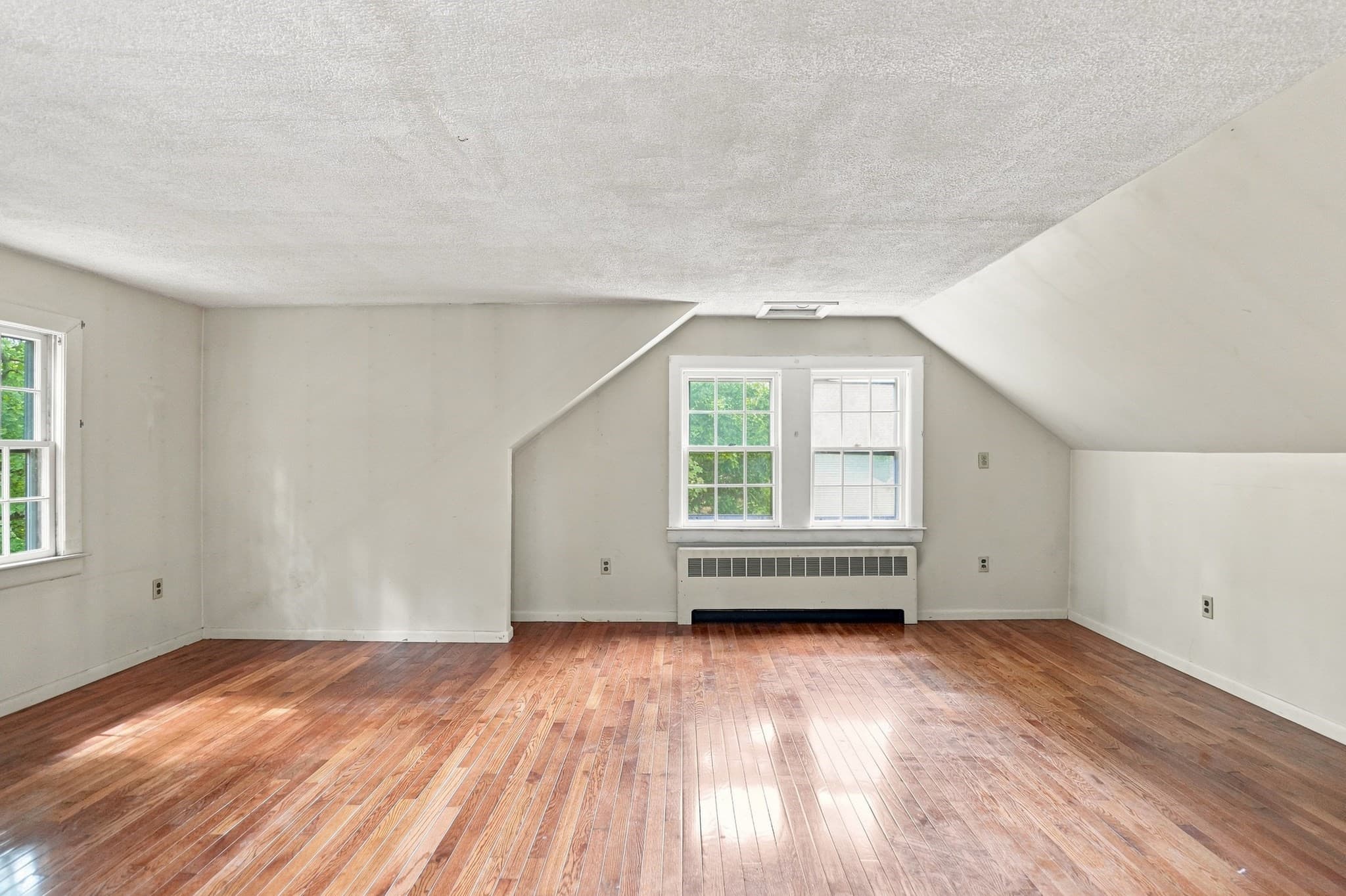 Single Family Residence at 38 Millham St, Marlborough MA 01752, Marlborough, photo 13 of 32