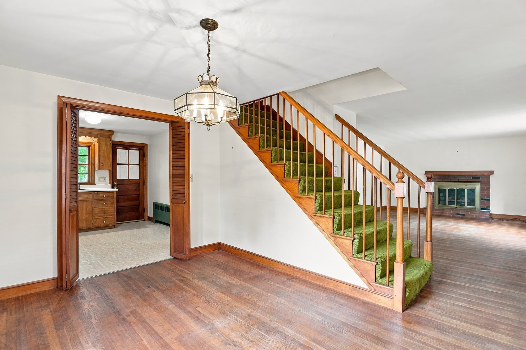 Single Family Residence at 38 Millham St, Marlborough MA 01752, Marlborough, photo 25 of 32