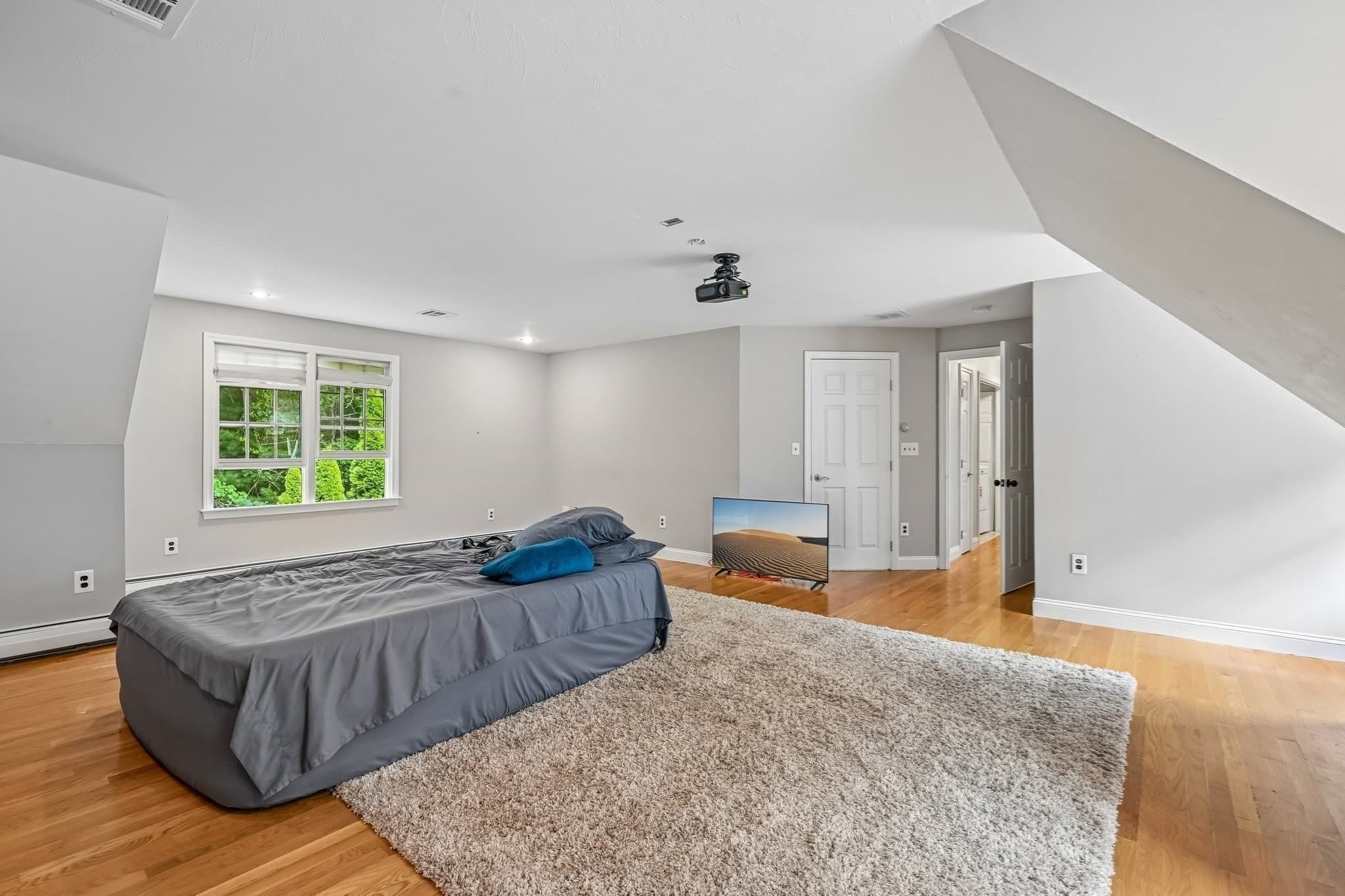 Single Family Residence at 8 Tiffany Rd, Bourne MA 02532, Bourne, photo 22 of 42
