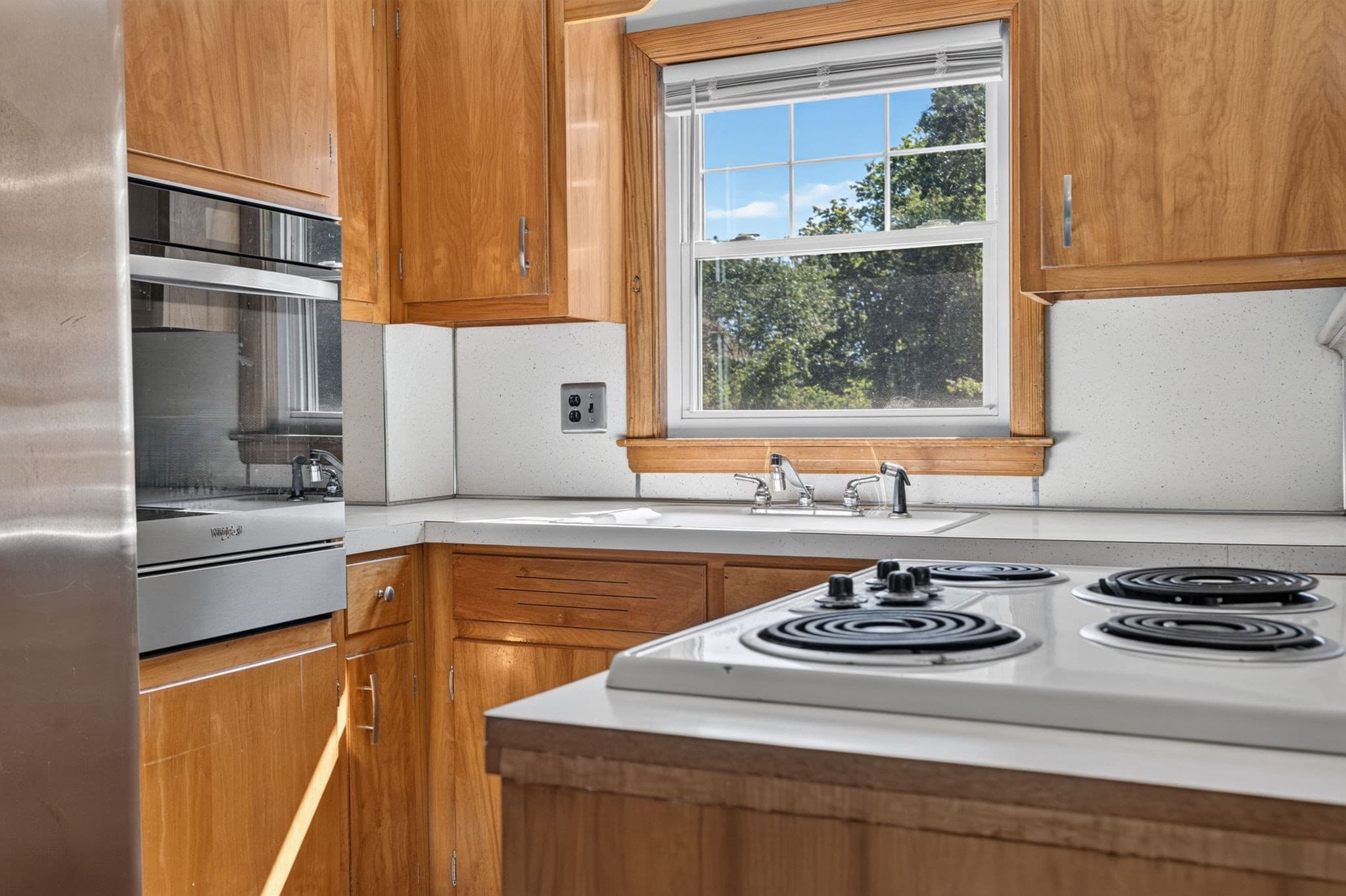 Single Family Residence at 38 Park Ave, Reading MA 01867, Reading, photo 9 of 28