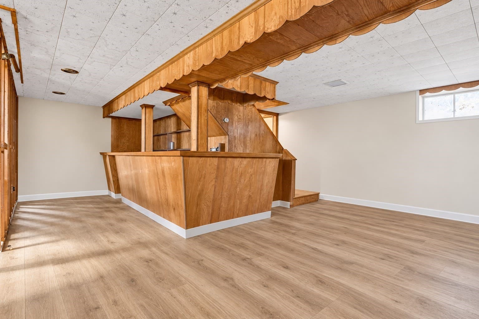 Single Family Residence at 38 Park Ave, Reading MA 01867, Reading, photo 18 of 28