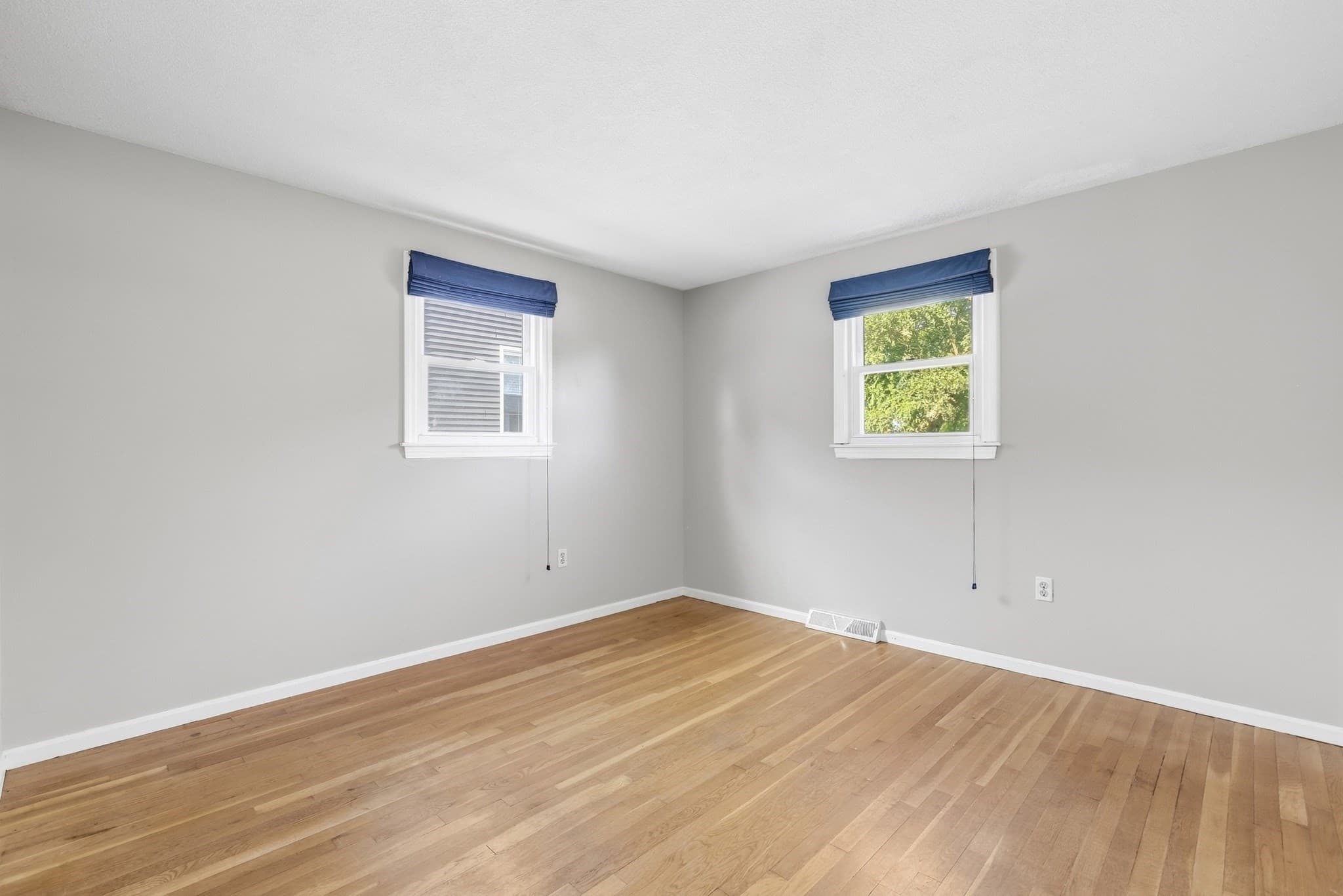 Single Family Residence at 444 Butman Rd., Lowell MA 01852, Lowell, photo 16 of 29