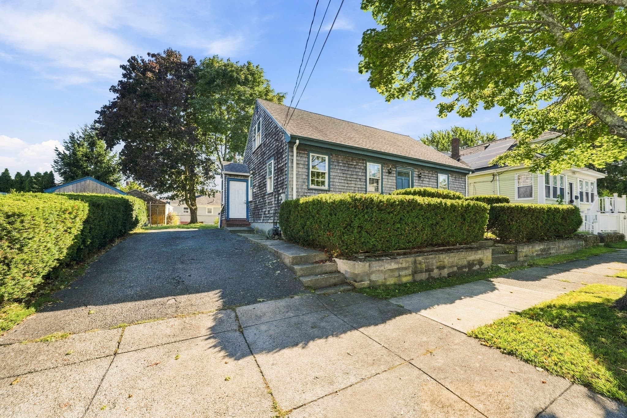 240 Irvington, New Bedford MA 02745