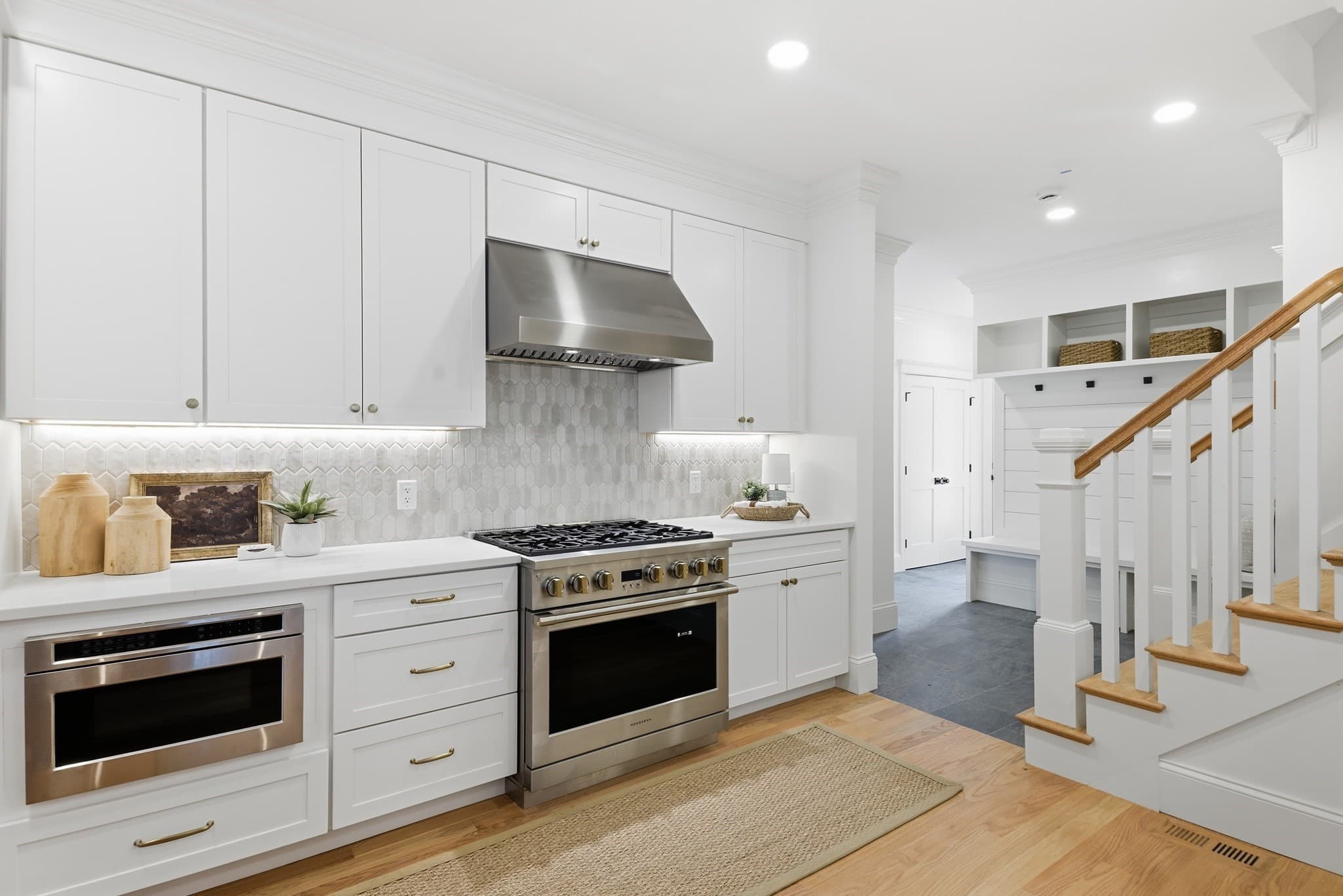 Single Family Residence at 5 Weeping Willow Drive, Andover MA 01810, Andover, photo 6 of 41