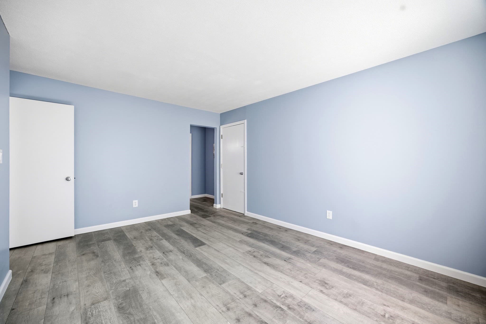 Condominium at 25 Nassau Dr # 25, Springfield MA 01129, Springfield, photo 18 of 30