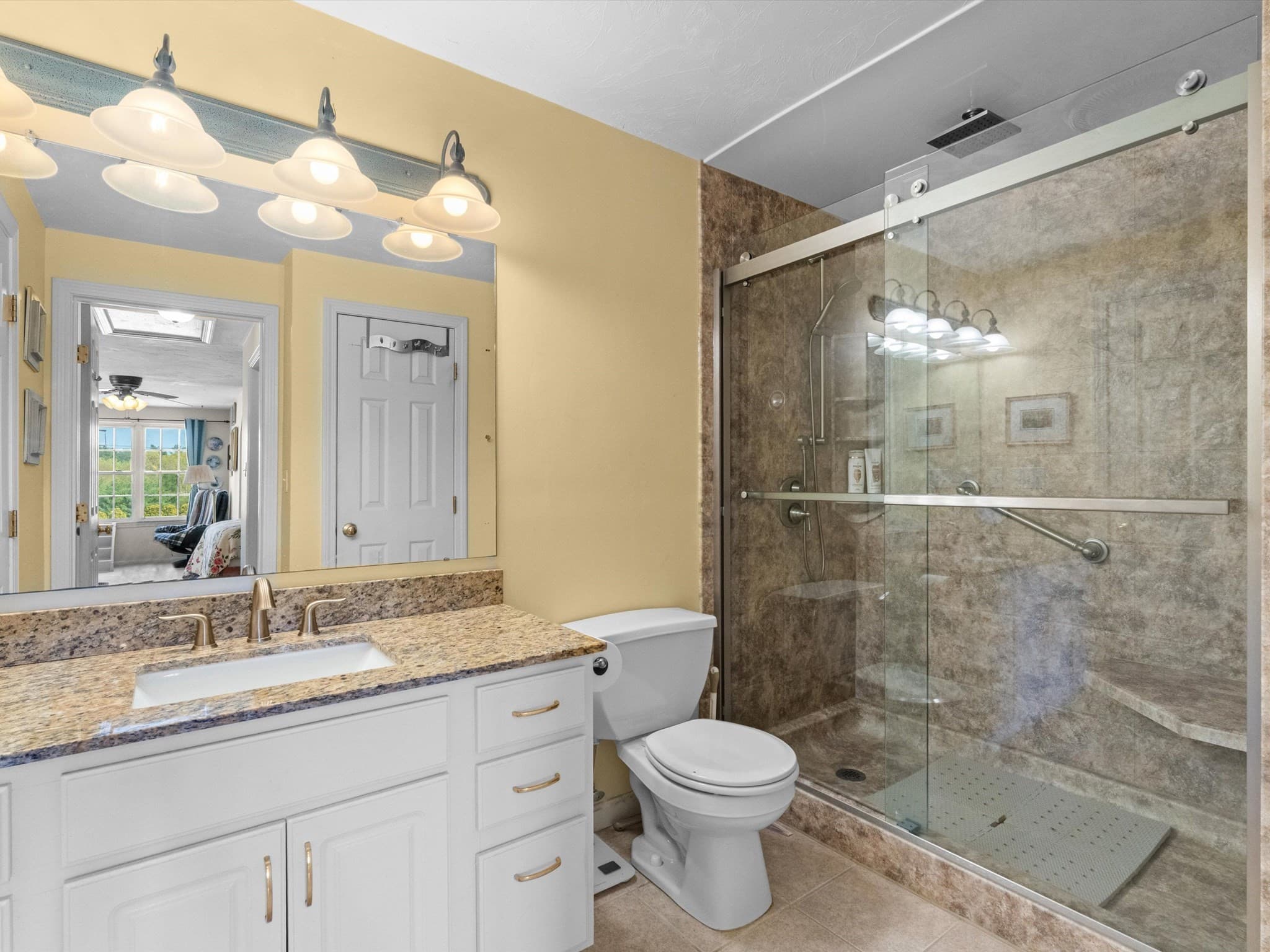 Condominium at 29 Coldspring Dr # B, Sutton MA 01590, Sutton, photo 27 of 42
