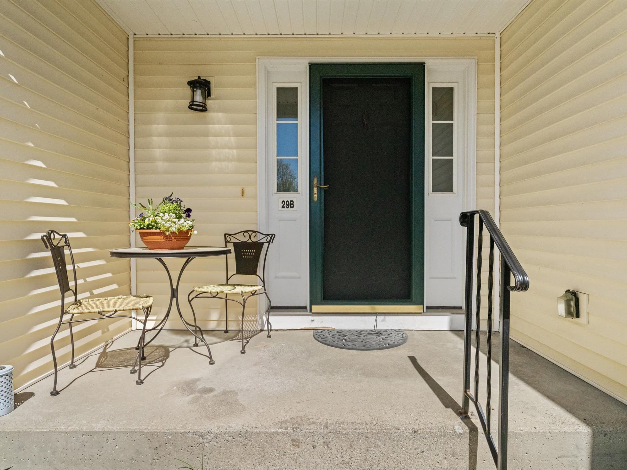 Condominium at 29 Coldspring Dr # B, Sutton MA 01590, Sutton, photo 5 of 42