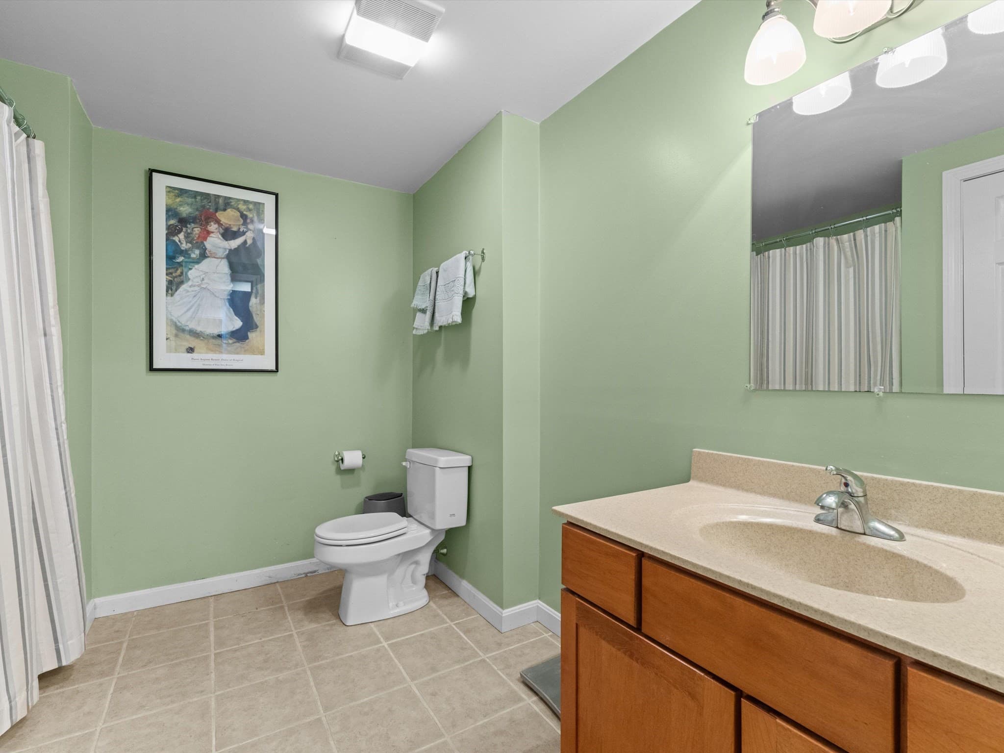 Condominium at 29 Coldspring Dr # B, Sutton MA 01590, Sutton, photo 34 of 42