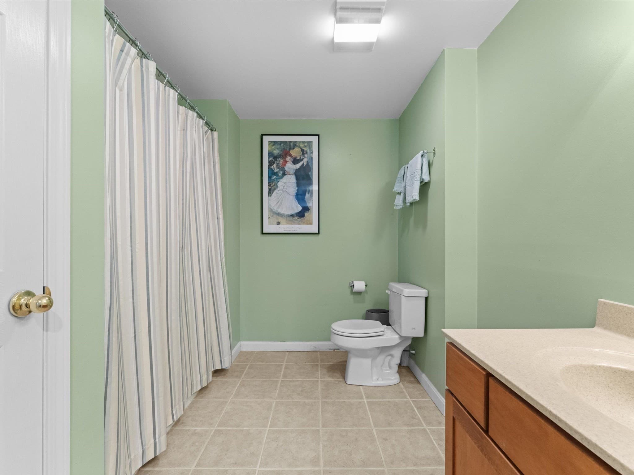 Condominium at 29 Coldspring Dr # B, Sutton MA 01590, Sutton, photo 33 of 42