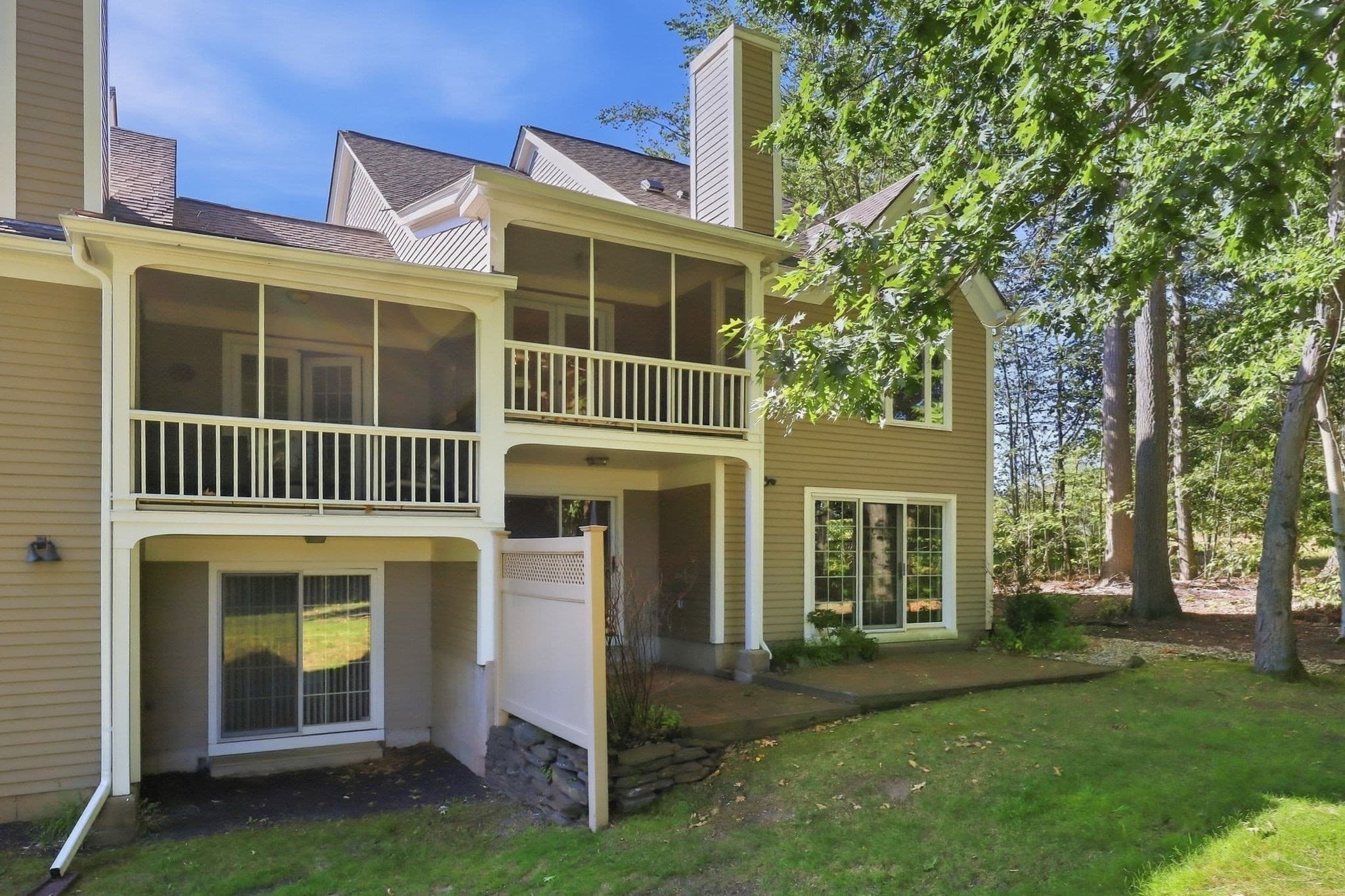 Condominium at 42 Shady Brook # 42, West Springfield MA 01089, West Springfield, photo 33 of 35