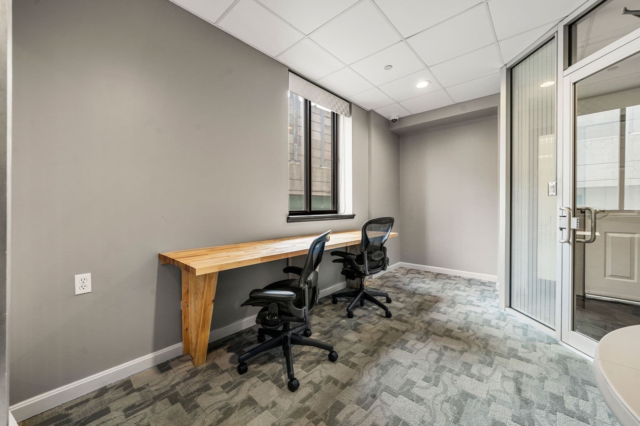 Condominium at 169 Monsignor O'brien Hwy # 305, Cambridge MA 02141, Cambridge, photo 28 of 40