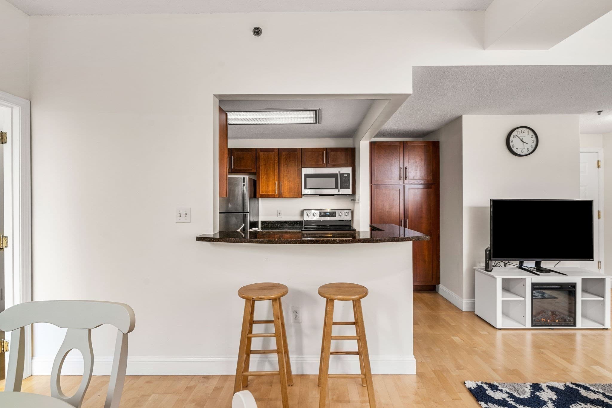 Condominium at 169 Monsignor O'brien Hwy # 305, Cambridge MA 02141, Cambridge, photo 9 of 40