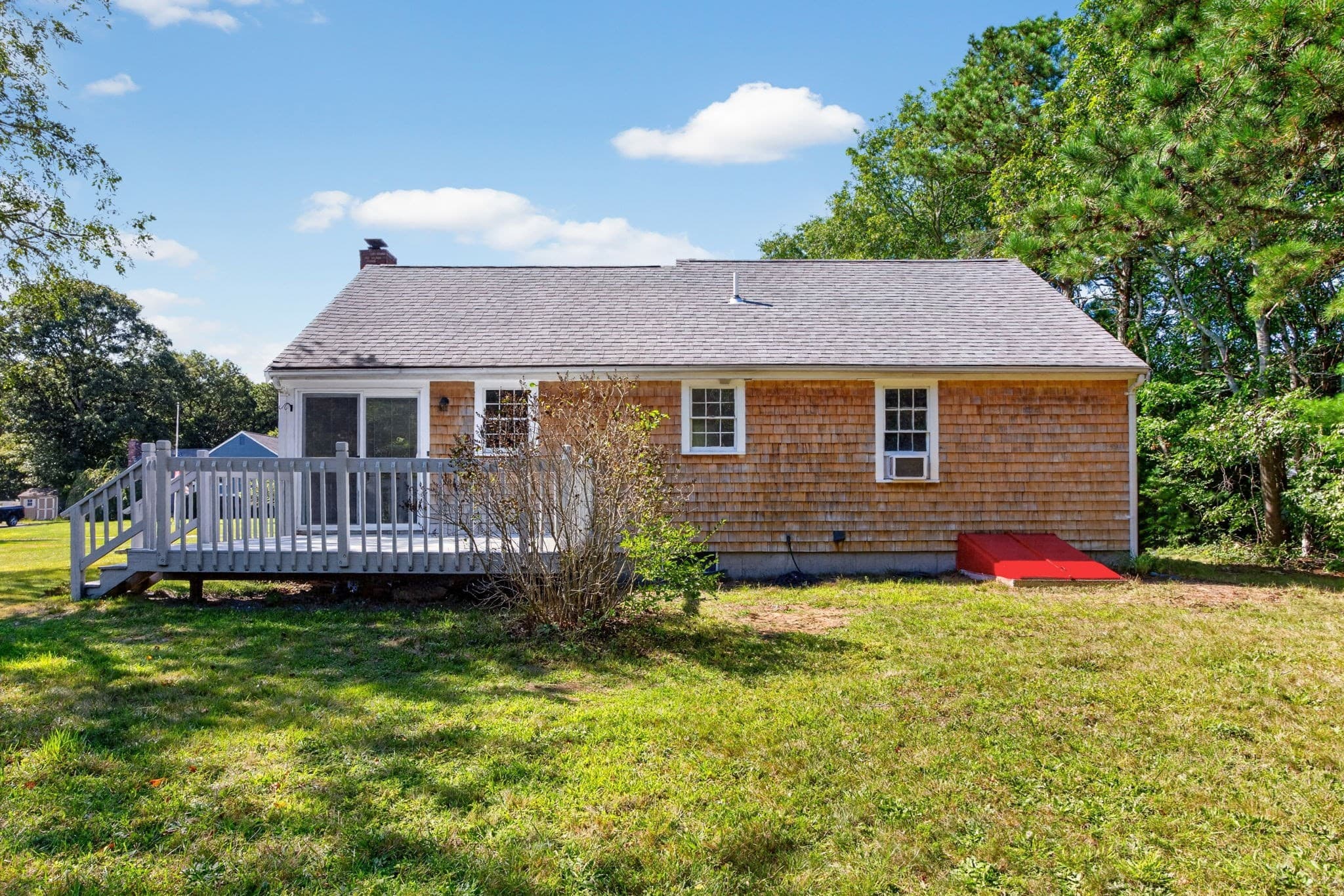 Single Family Residence at 39 Kerrywood Dr, Falmouth MA 02536, Falmouth, photo 17 of 30