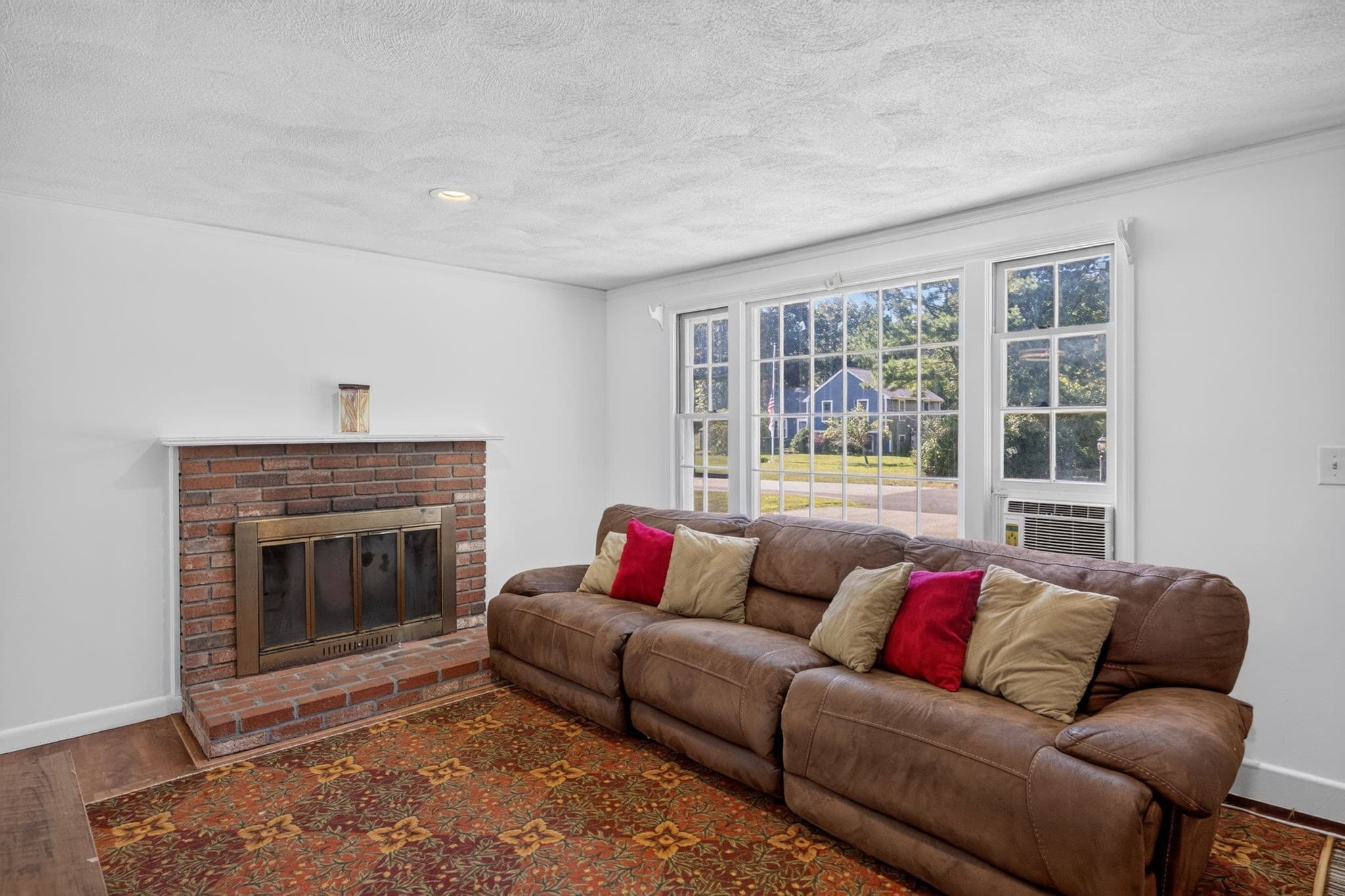 Single Family Residence at 39 Kerrywood Dr, Falmouth MA 02536, Falmouth, photo 3 of 30