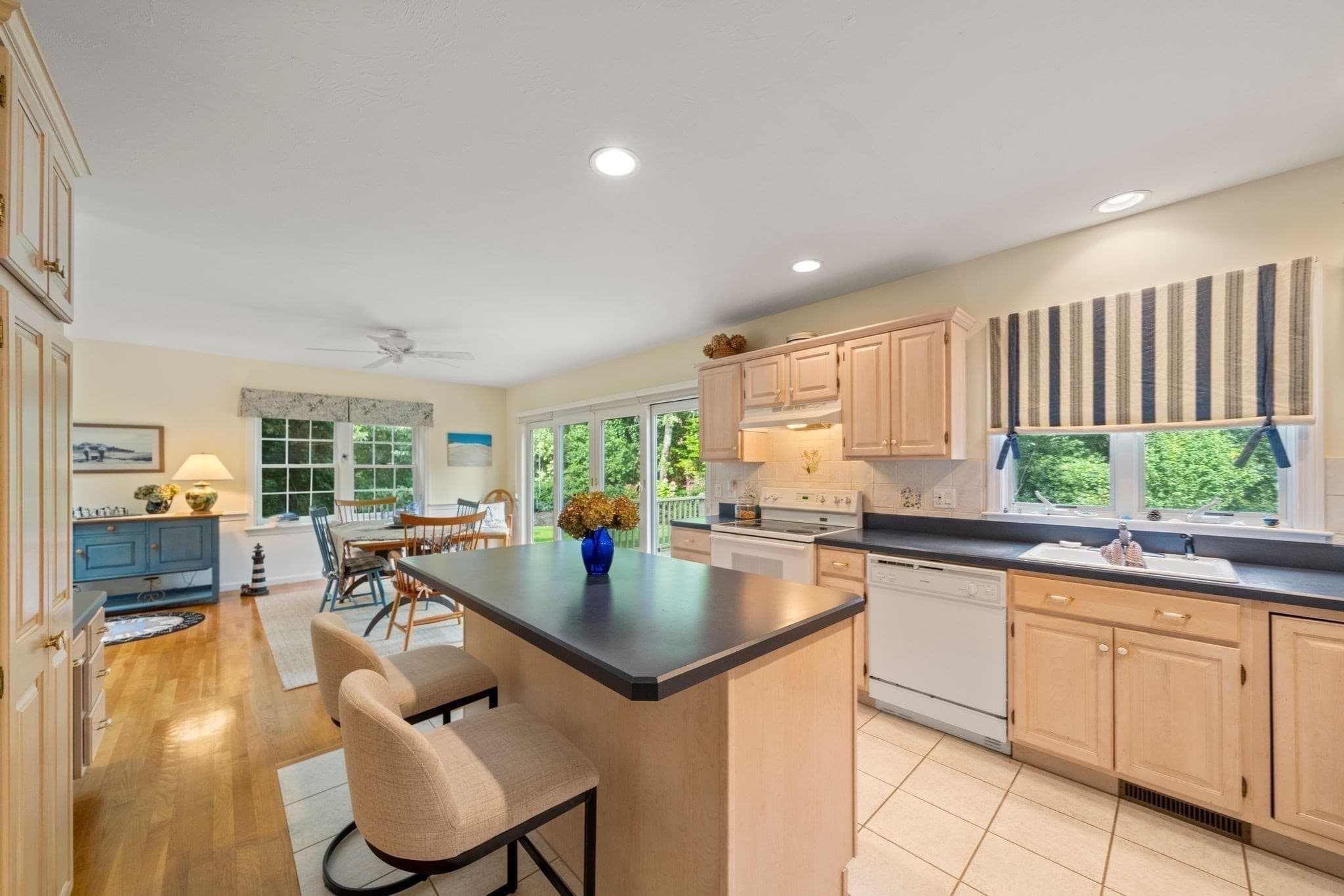 Single Family Residence at 39 Jedidiah Way, Chatham MA 02633, Chatham, photo 15 of 38