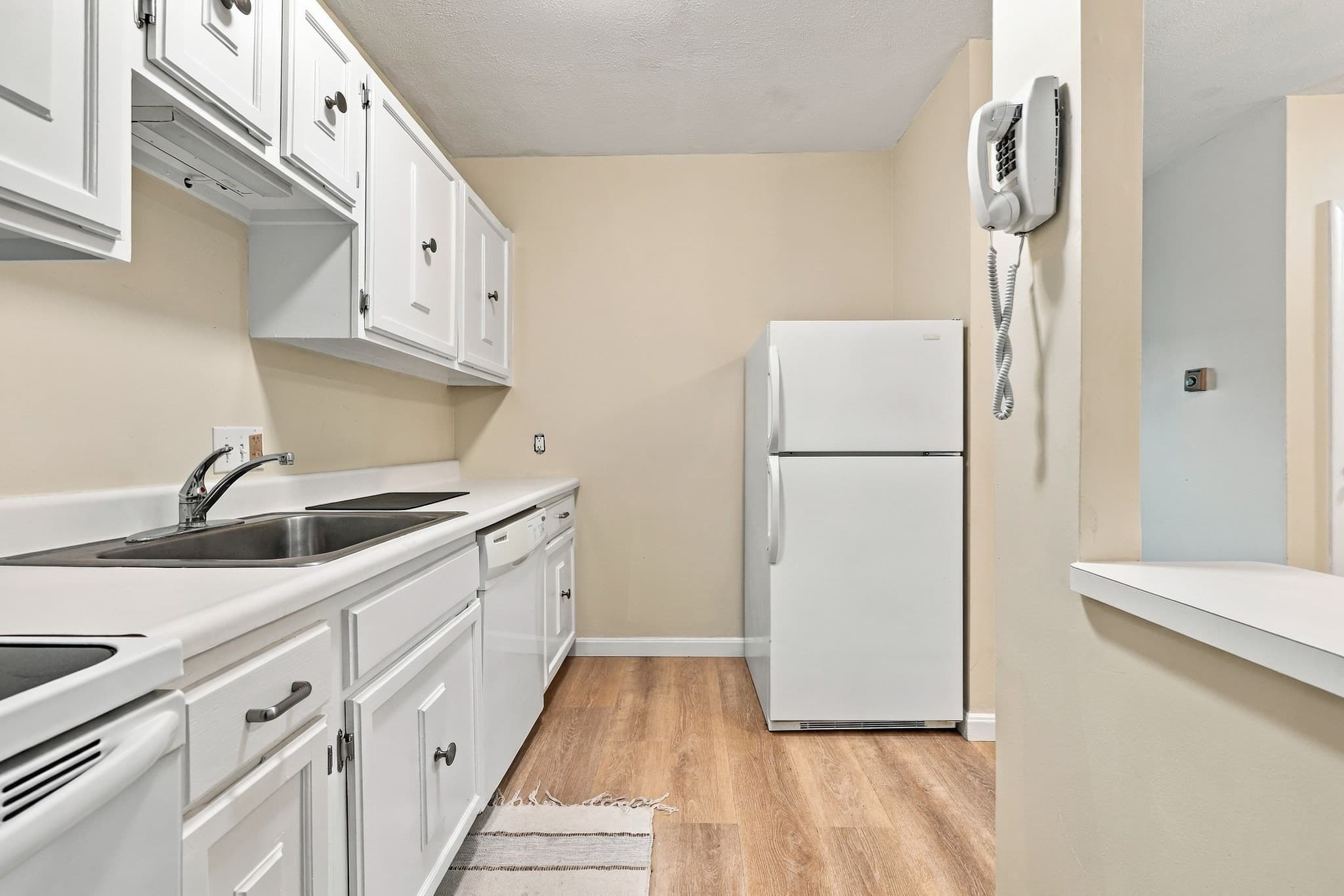 Condominium at 17 Davis Rd # A11, Acton MA 01720, Acton, photo 6 of 20