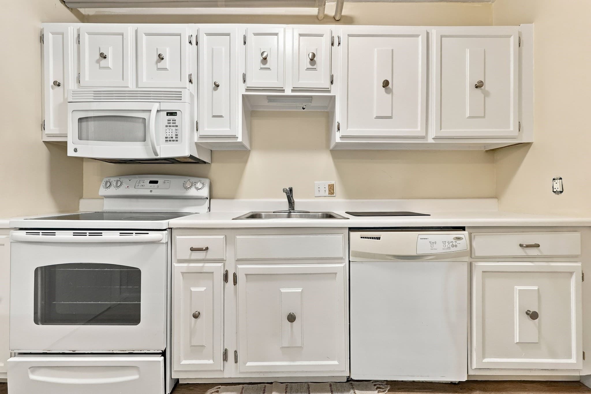 Condominium at 17 Davis Rd # A11, Acton MA 01720, Acton, photo 5 of 20