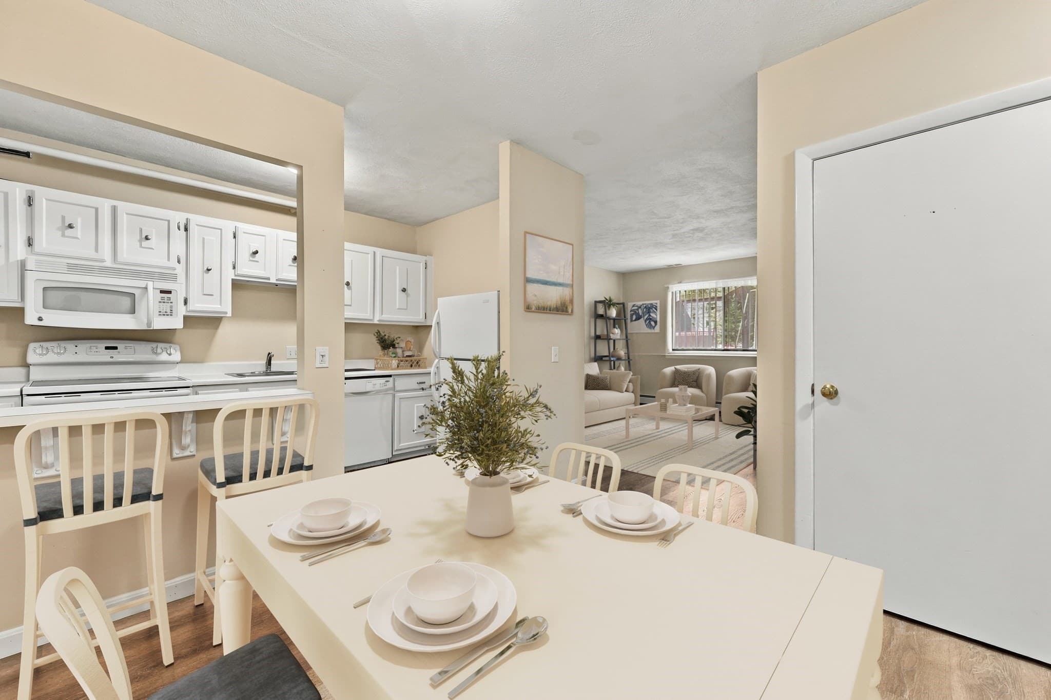 Condominium at 17 Davis Rd # A11, Acton MA 01720, Acton, photo 4 of 20
