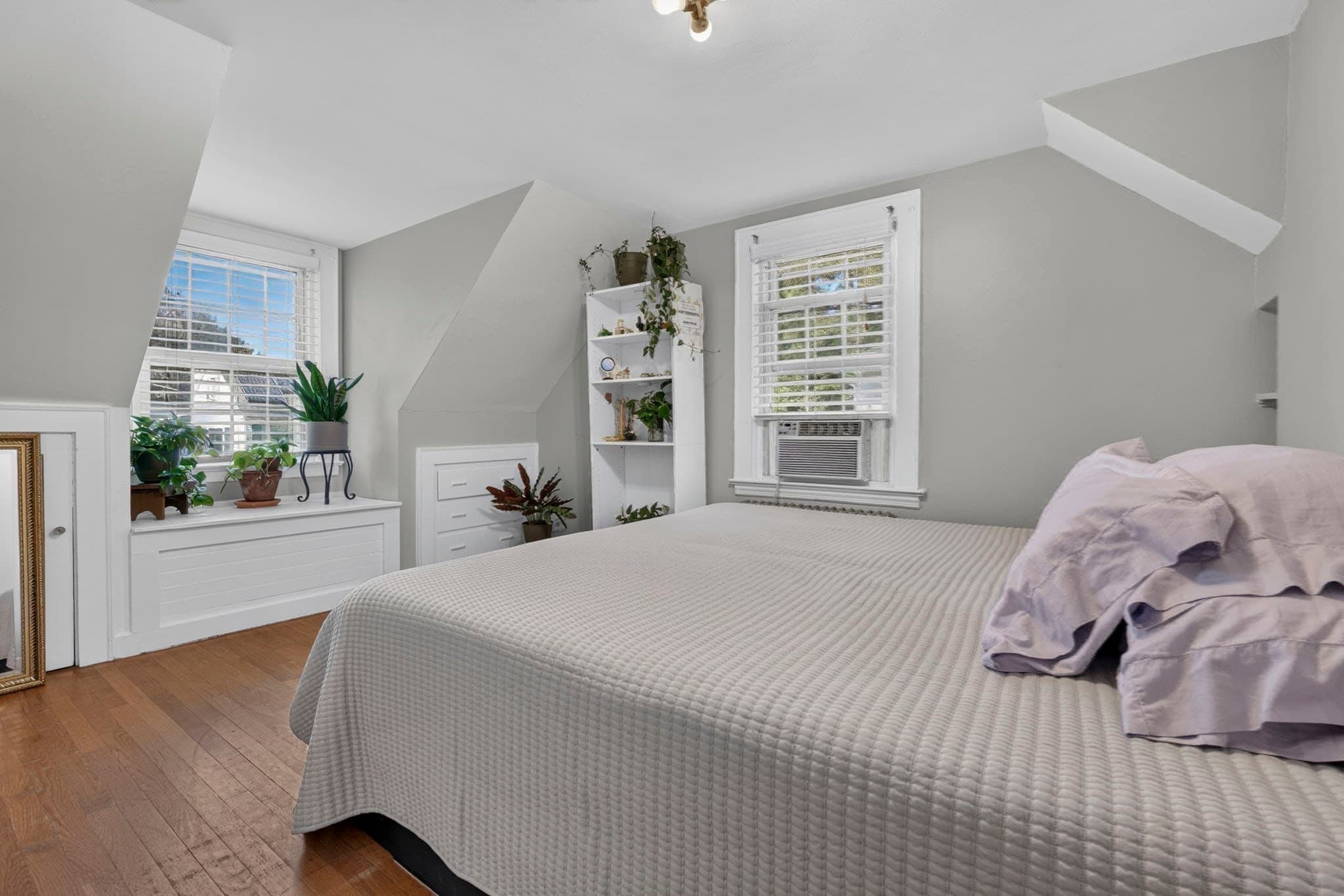 Single Family Residence at 8 Lyndale Rd, Worcester MA 01606, Worcester, photo 21 of 35