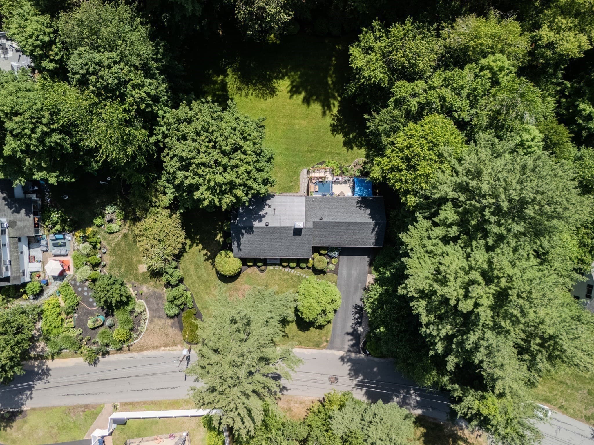 Single Family Residence at 6 W Parish Dr, Andover MA 01810, Andover, photo 40 of 41