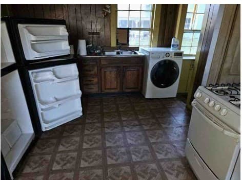 Single Family Residence at 9 River St, Colrain MA 01340, Colrain, photo 18 of 29