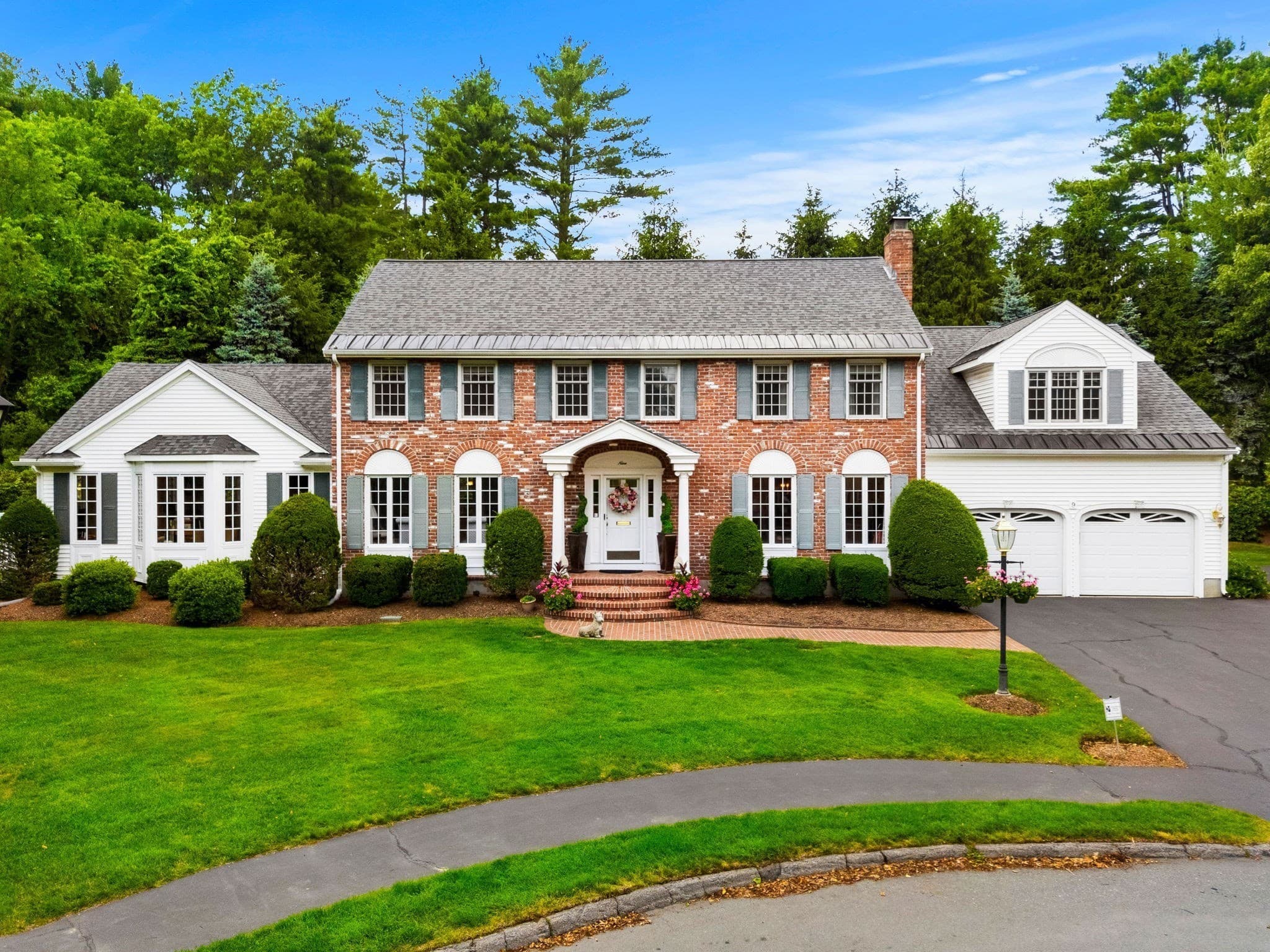 9 Eisenhower Circle, Wellesley MA 02482