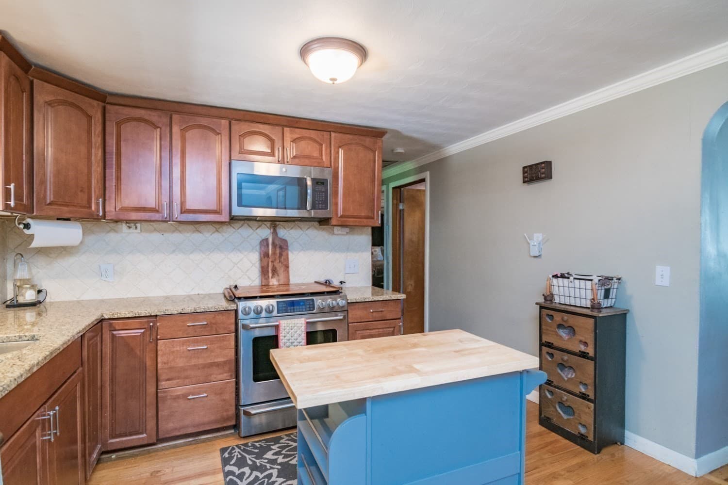 Single Family Residence at 262 Cooper Street, Agawam MA 01001, Agawam, photo 7 of 28