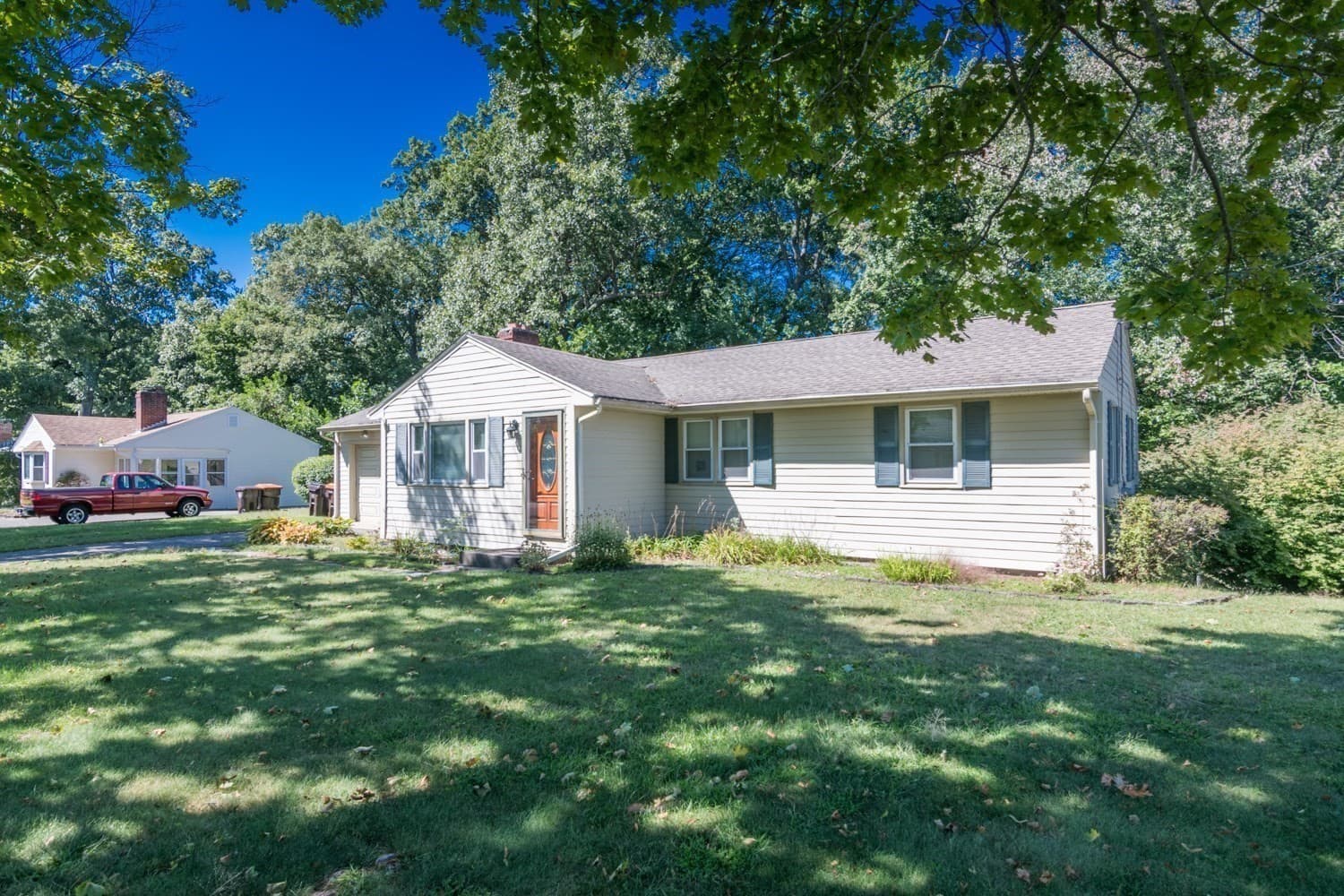 Single Family Residence at 262 Cooper Street, Agawam MA 01001, Agawam, photo 3 of 28