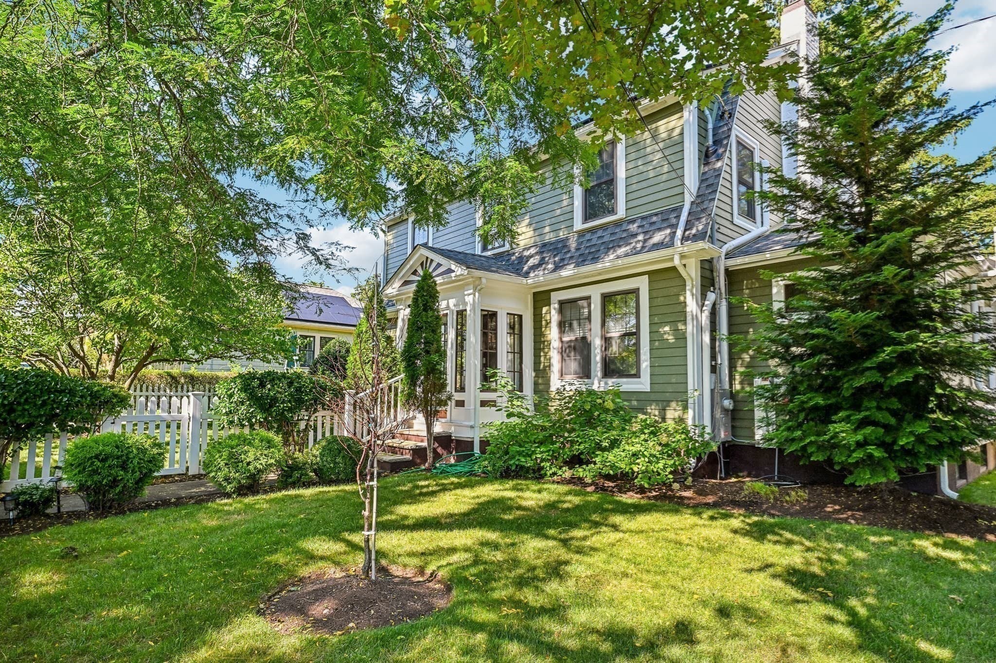 Single Family Residence at 155 Auburndale Ave, Newton MA 02465, Newton, photo 2 of 40