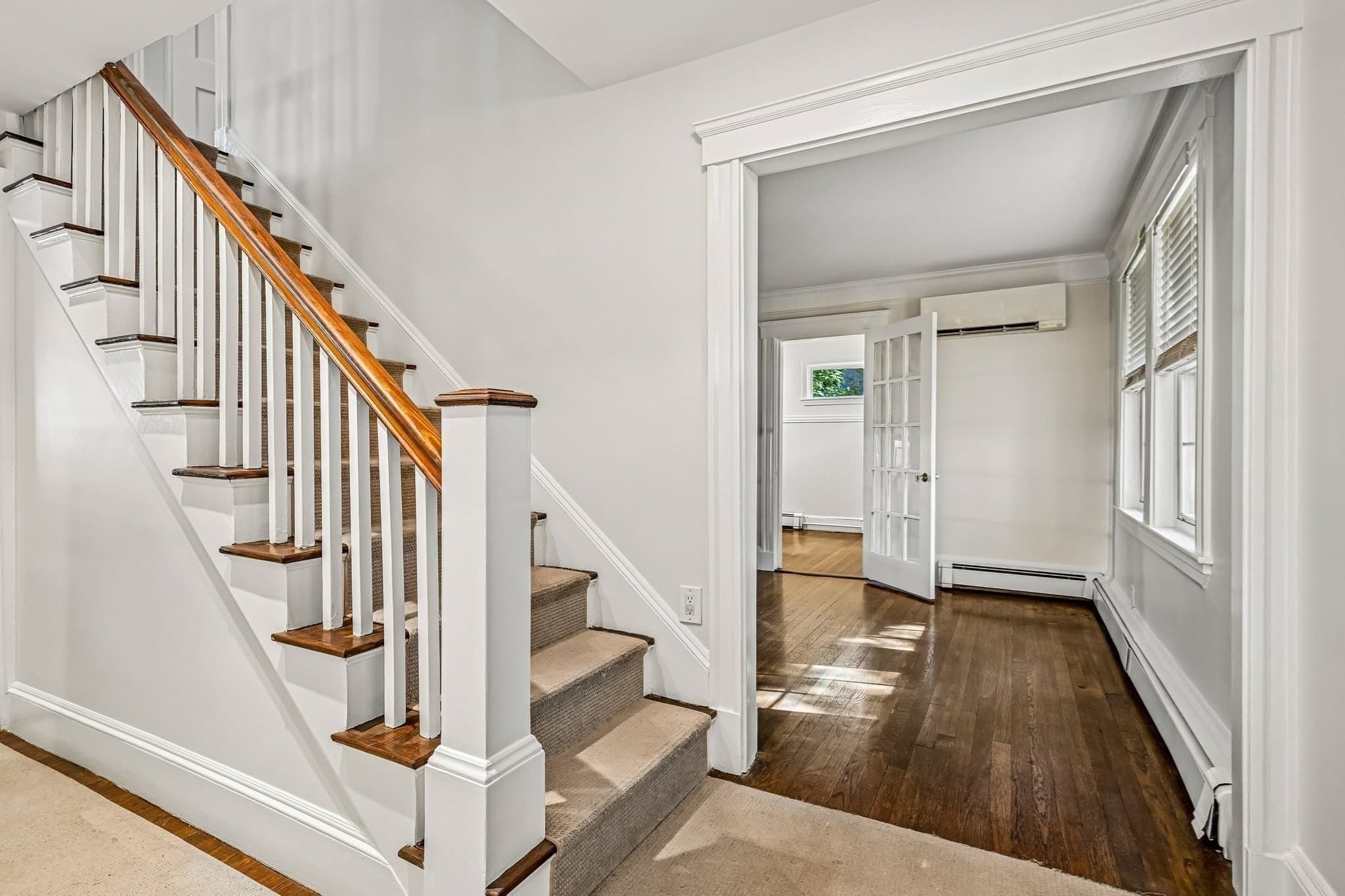 Single Family Residence at 155 Auburndale Ave, Newton MA 02465, Newton, photo 3 of 40