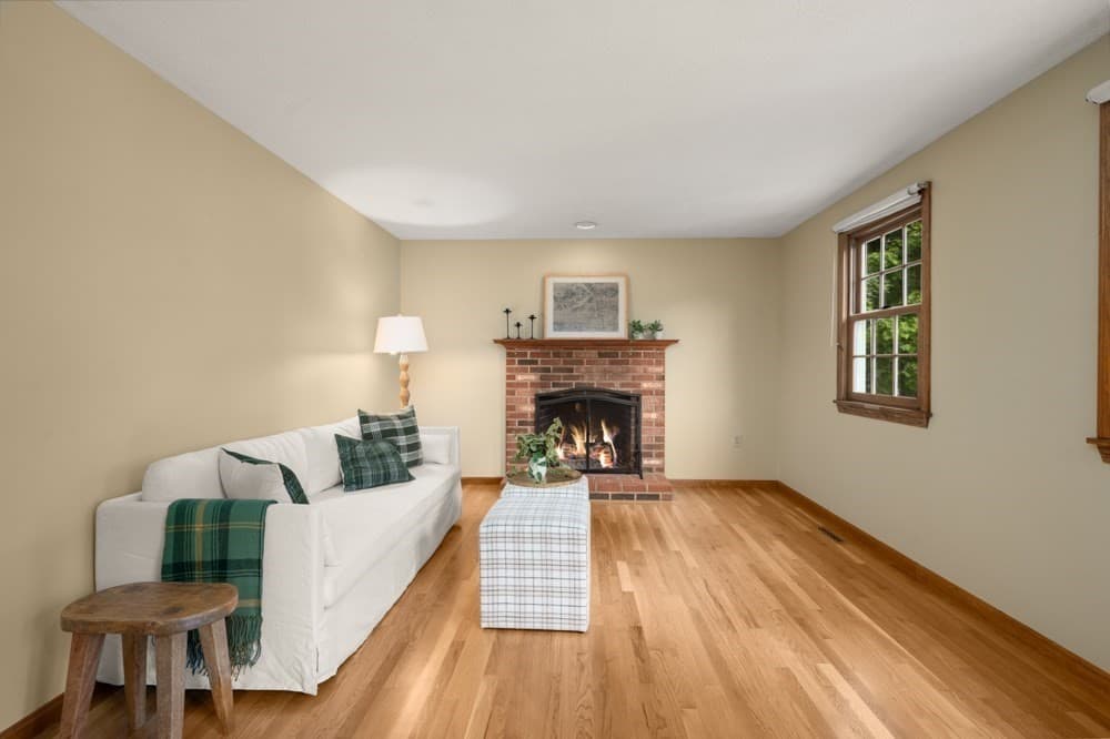 Single Family Residence at 36 Grove Street, Reading MA 01867, Reading, photo 6 of 38