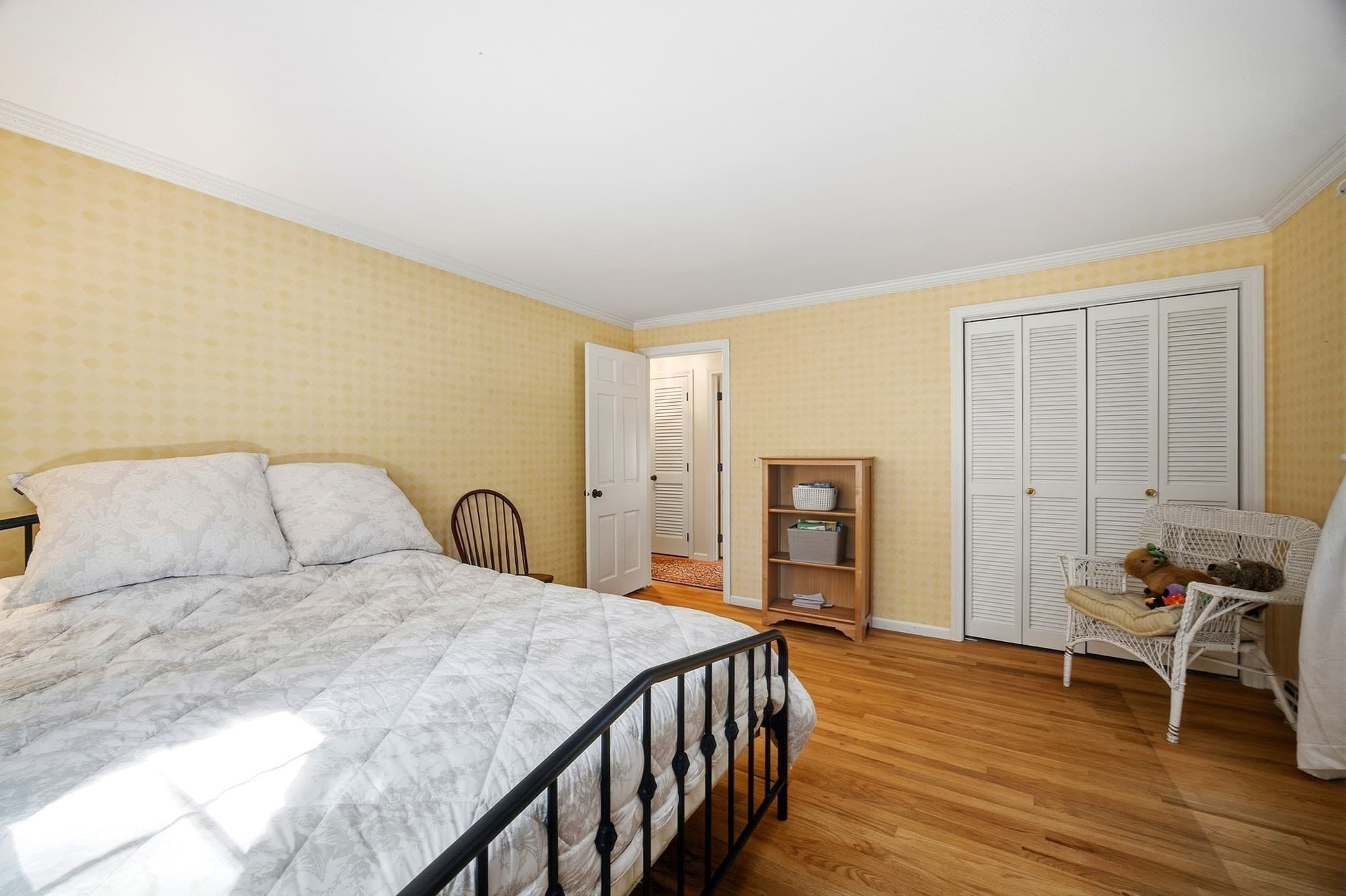 Single Family Residence at 64 Cambridge Cir, Longmeadow MA 01106, Longmeadow, photo 28 of 42
