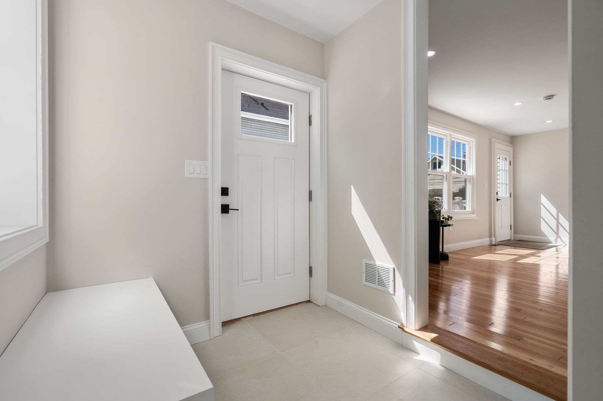 Condominium at 15 Foster Street # 15B, Arlington MA 02474, Arlington, photo 3 of 32