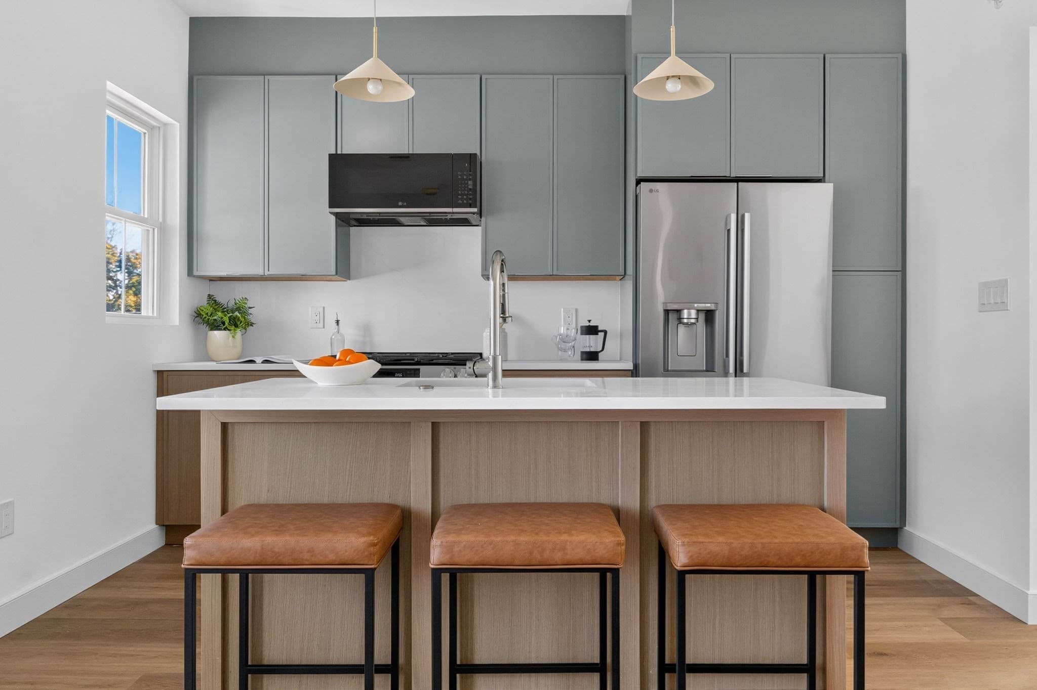 Condominium at 146 Jaques St # C, Somerville MA 02145, Somerville, photo 2 of 24
