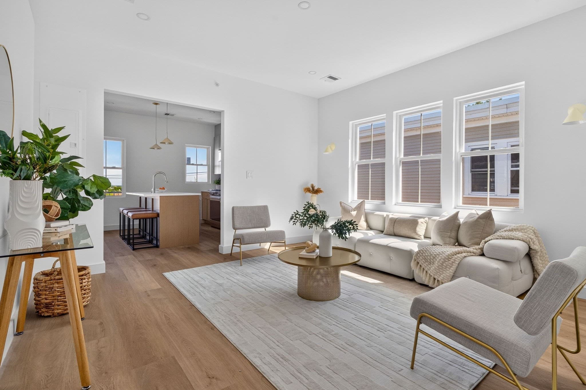 Condominium at 146 Jaques St # C, Somerville MA 02145, Somerville, photo 10 of 24
