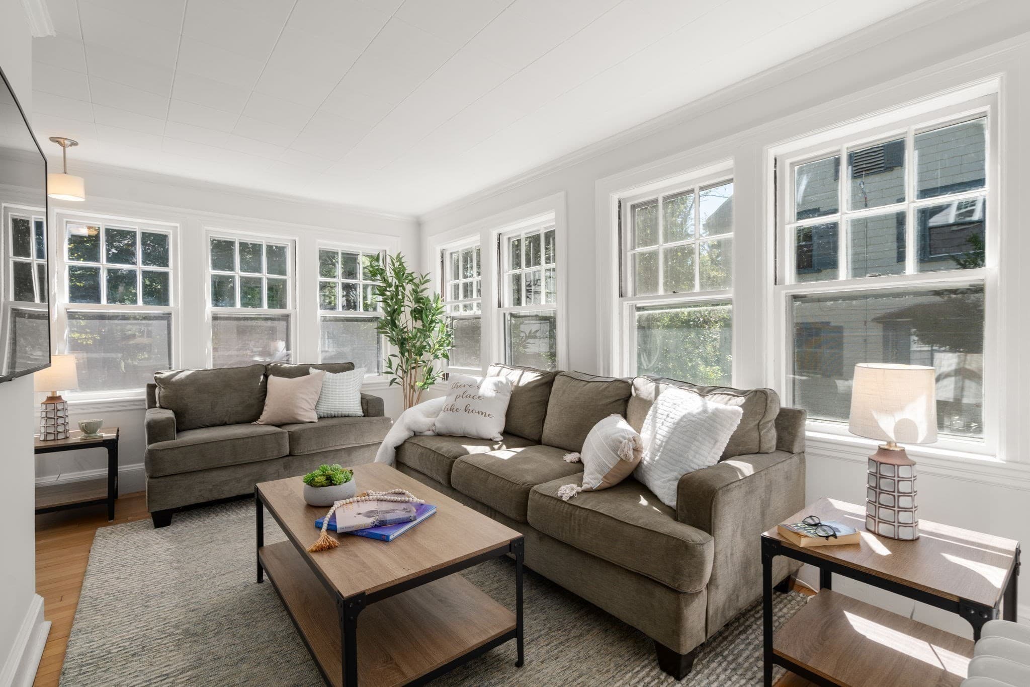 Single Family Residence at 44 Brewster Road, Newton MA 02461, Newton, photo 8 of 35