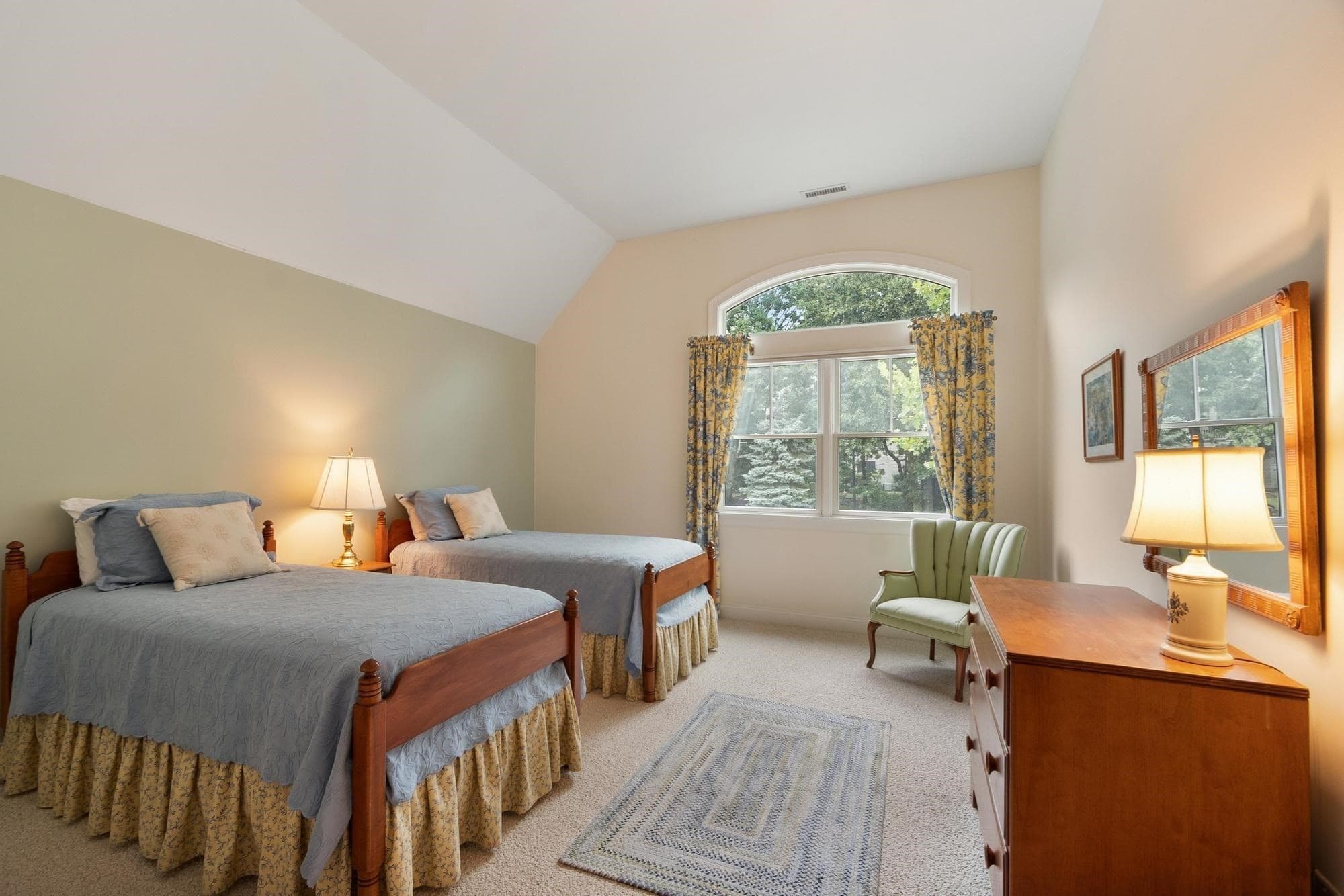 Condominium at 6 Candleberry Lane # 27, Belmont MA 02478, Belmont, photo 22 of 28