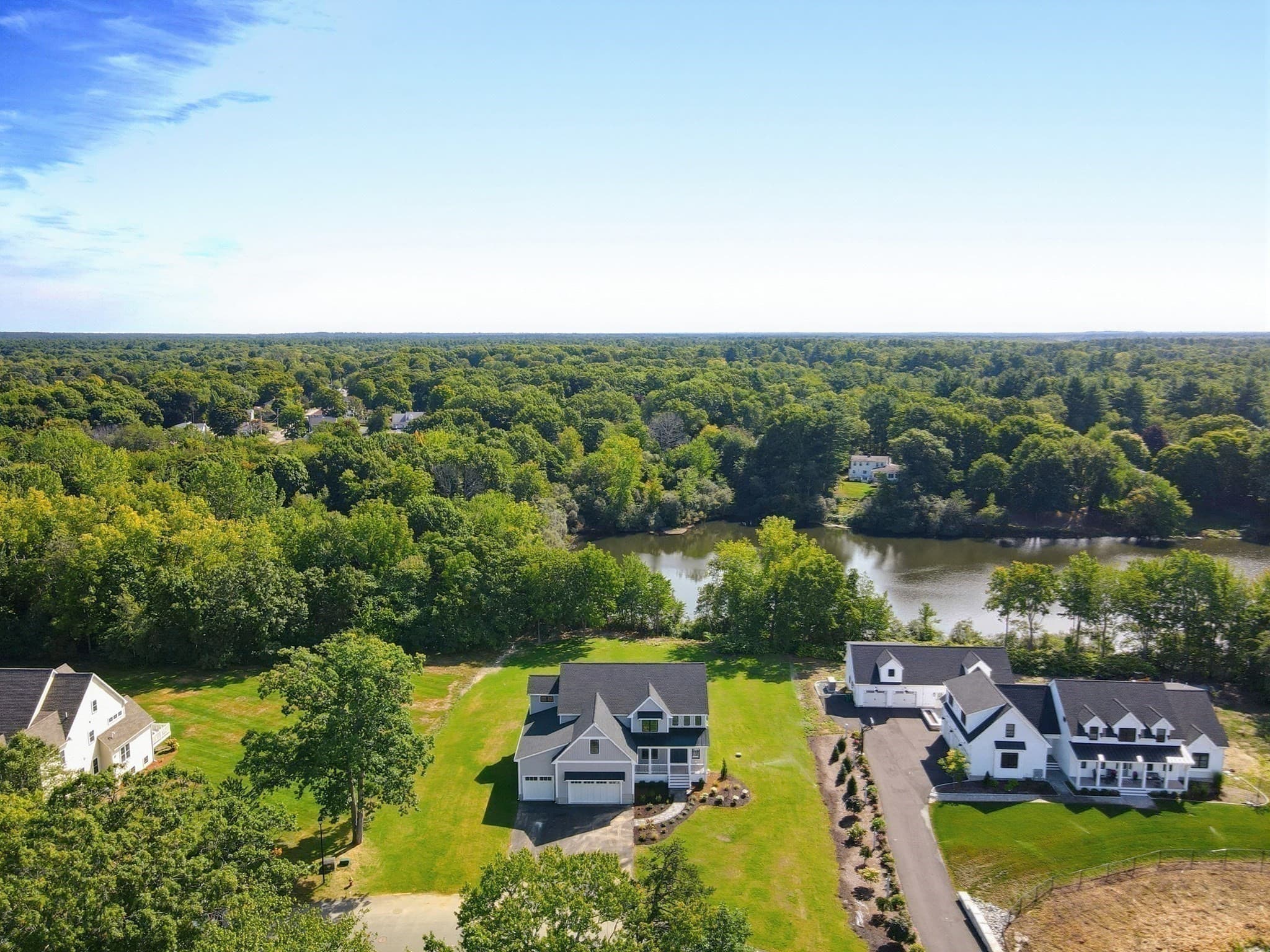 Single Family Residence at 4 Julia Lane, Mansfield MA 02048, Mansfield, photo 9 of 25