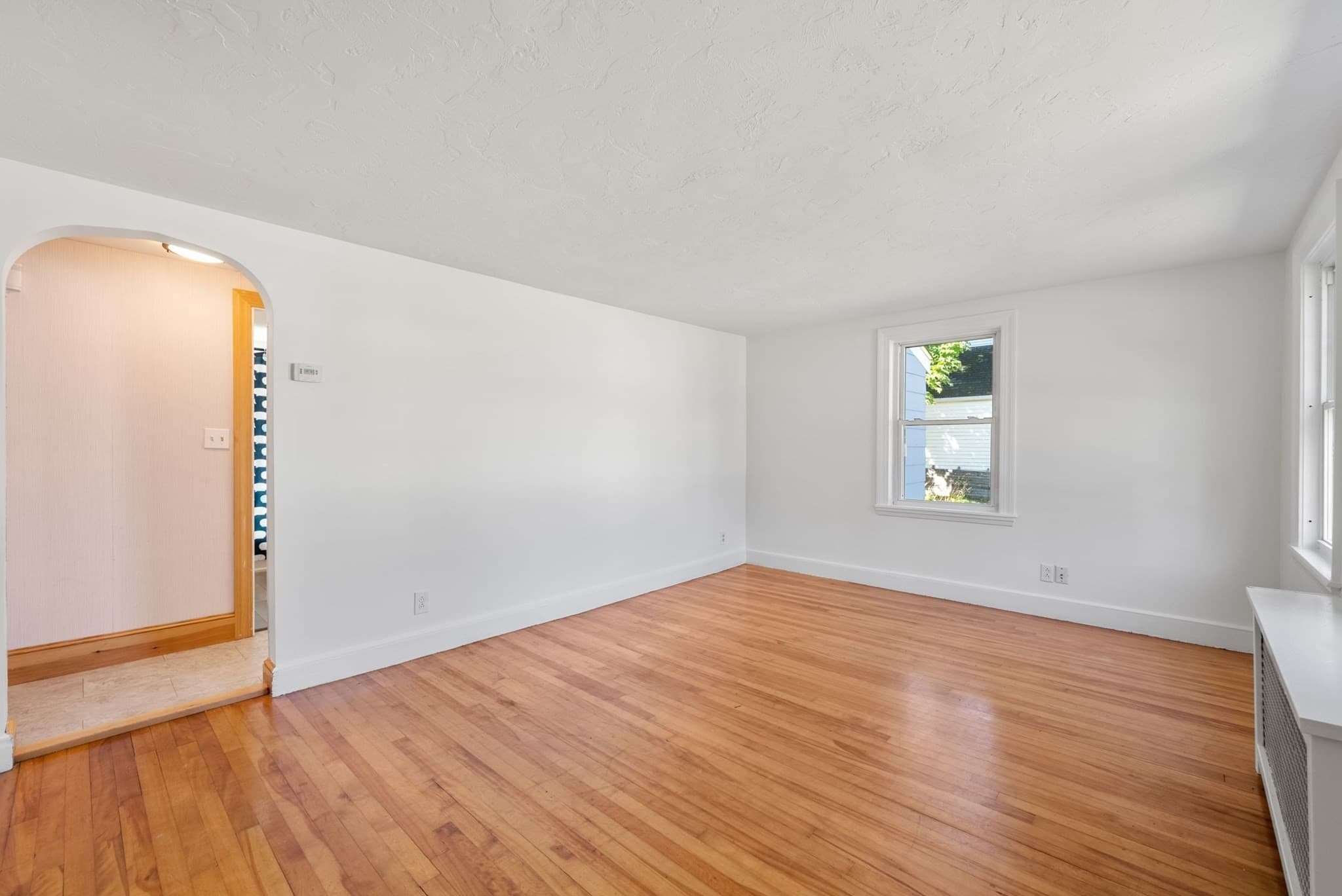 Single Family Residence at 41 Jones Ave, Randolph MA 02368, Randolph, photo 6 of 42