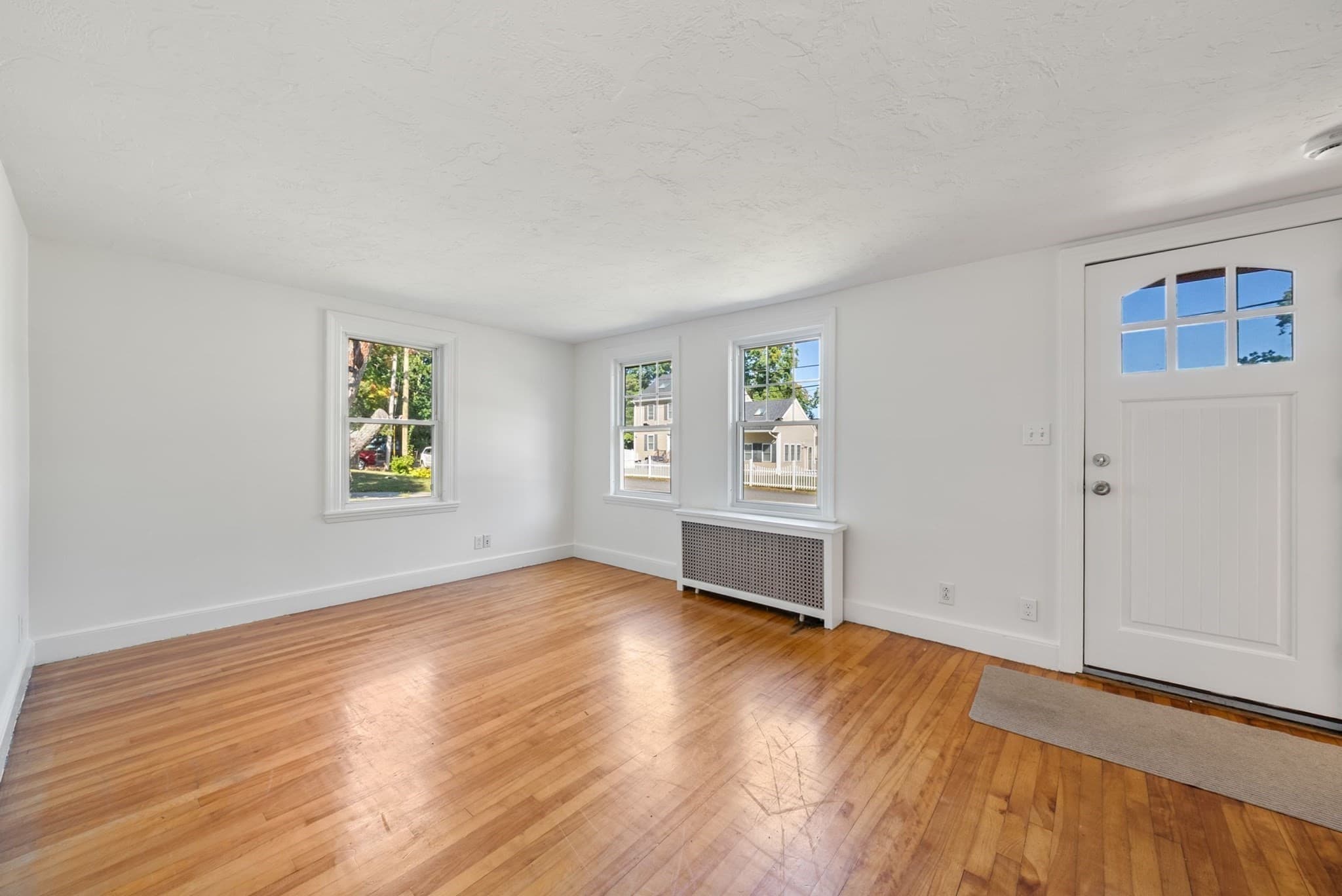 Single Family Residence at 41 Jones Ave, Randolph MA 02368, Randolph, photo 5 of 42