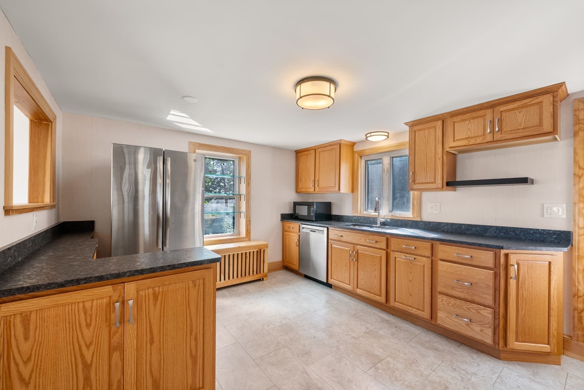 Single Family Residence at 41 Jones Ave, Randolph MA 02368, Randolph, photo 9 of 42