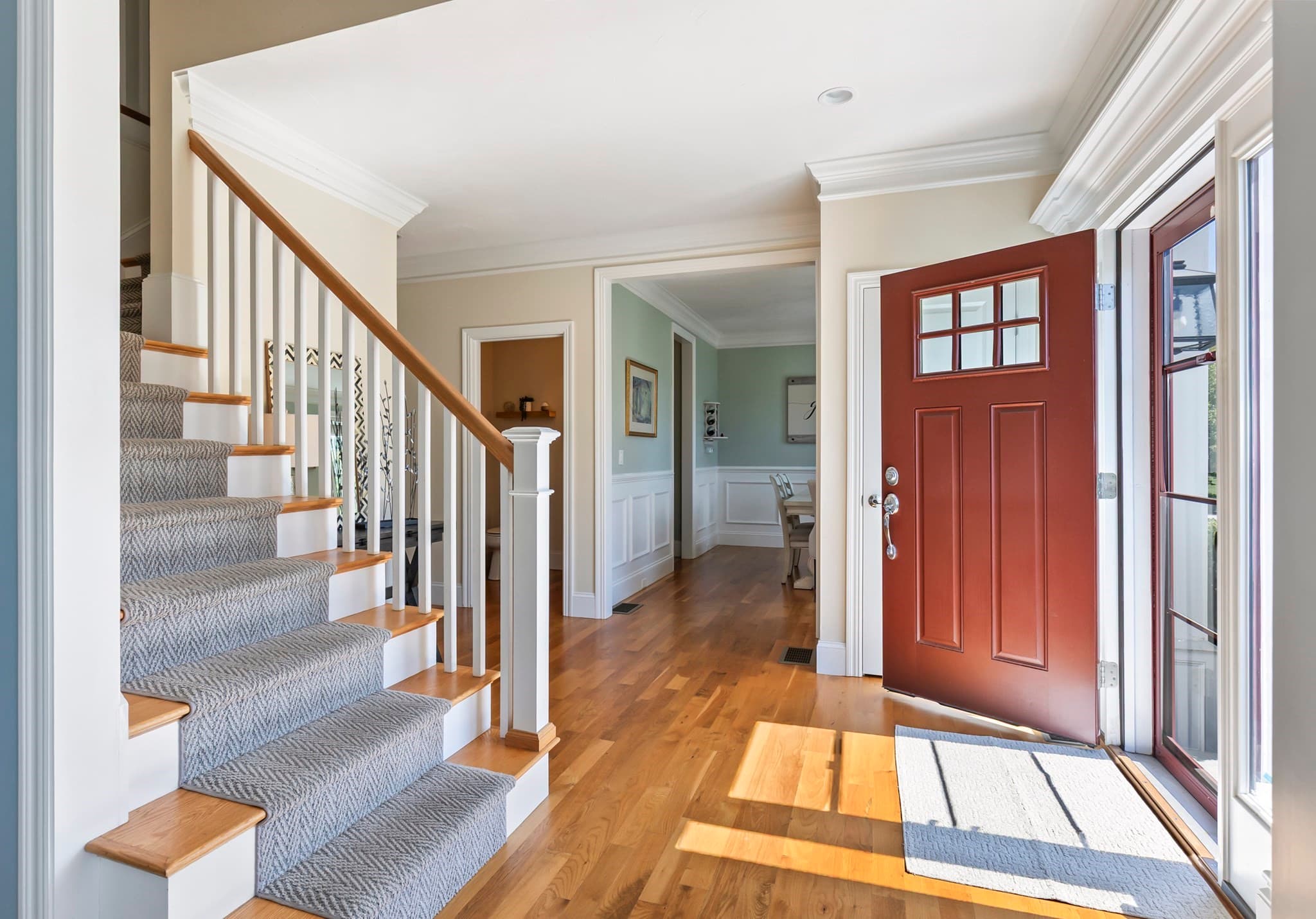 Single Family Residence at 560 Shining Rock Dr, Northbridge MA 01534, Northbridge, photo 6 of 42