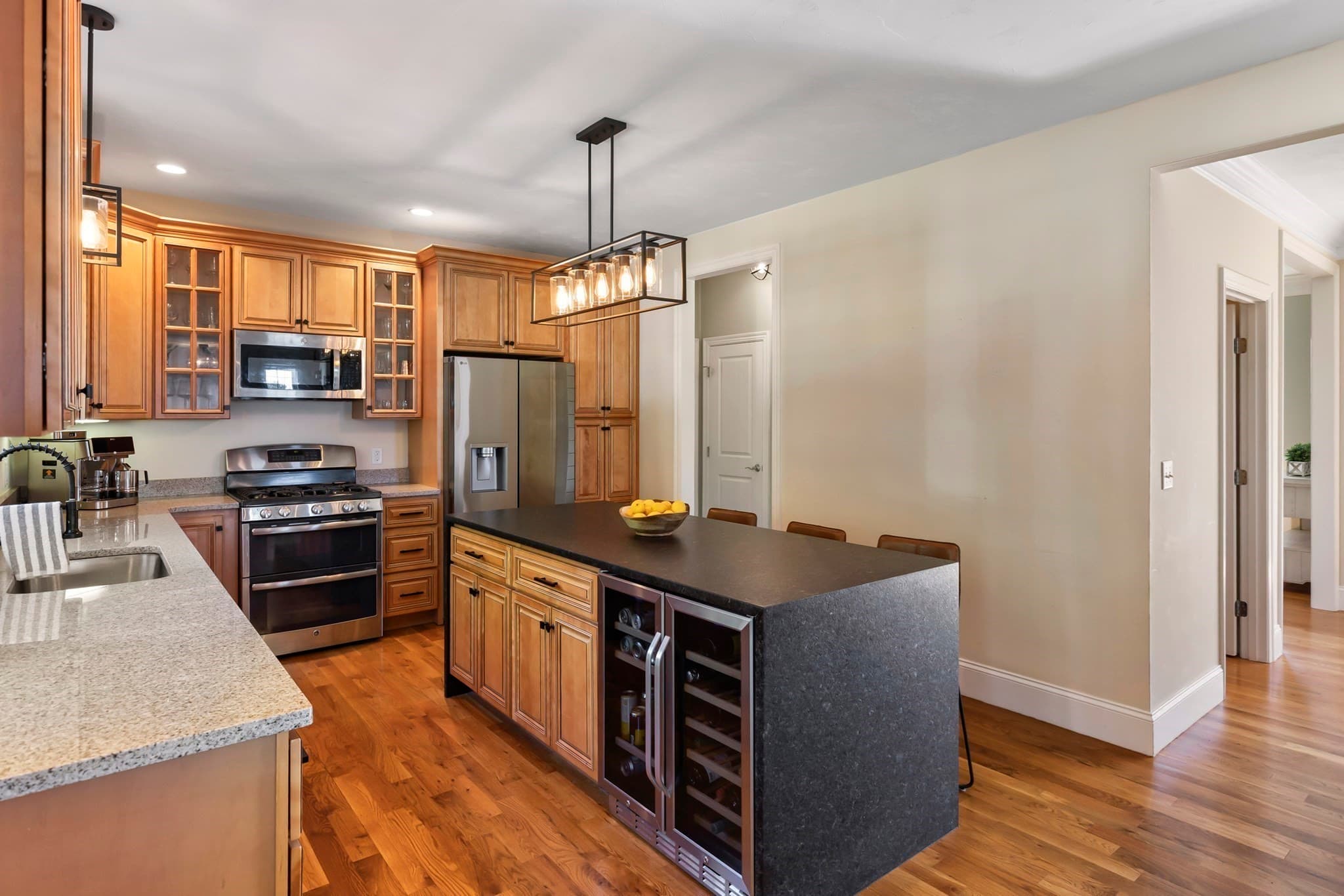 Single Family Residence at 560 Shining Rock Dr, Northbridge MA 01534, Northbridge, photo 16 of 42