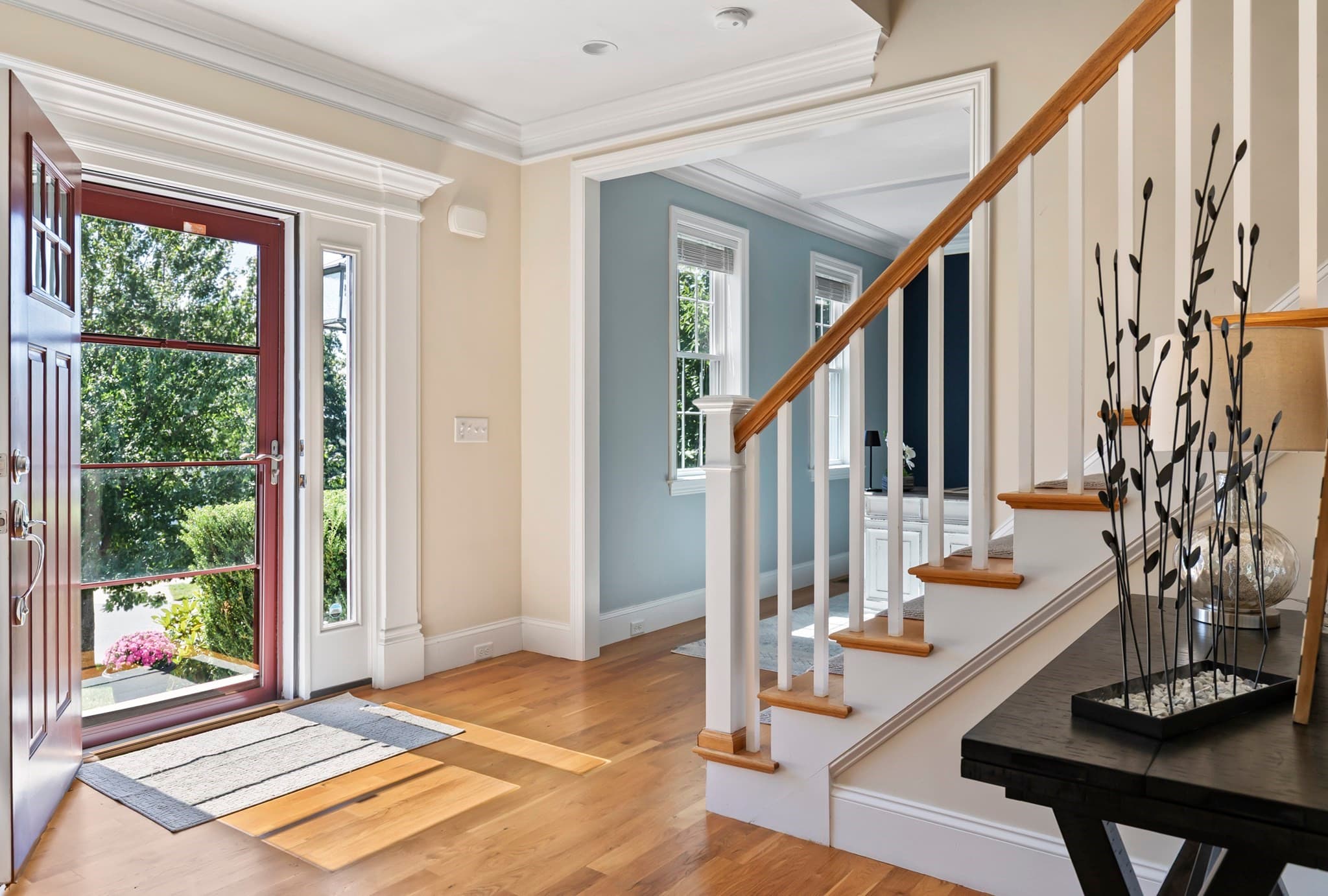 Single Family Residence at 560 Shining Rock Dr, Northbridge MA 01534, Northbridge, photo 7 of 42