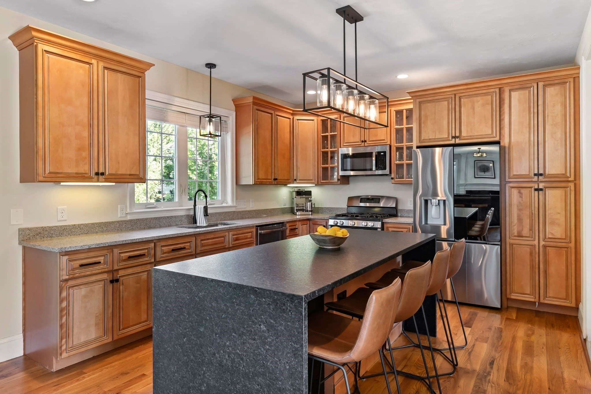 Single Family Residence at 560 Shining Rock Dr, Northbridge MA 01534, Northbridge, photo 14 of 42