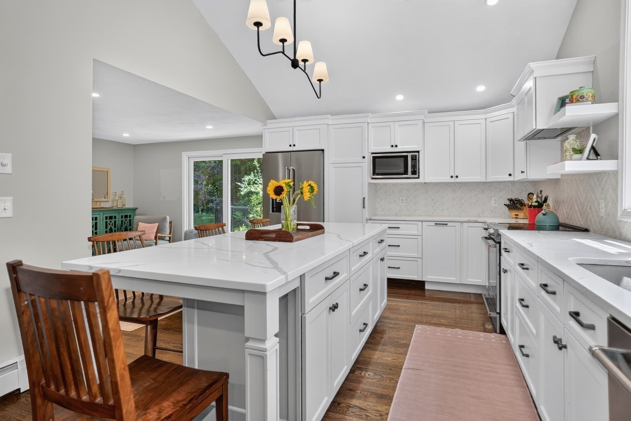 Single Family Residence at 18 Coolidge Cir, Northborough MA 01532, Northborough, photo 6 of 35
