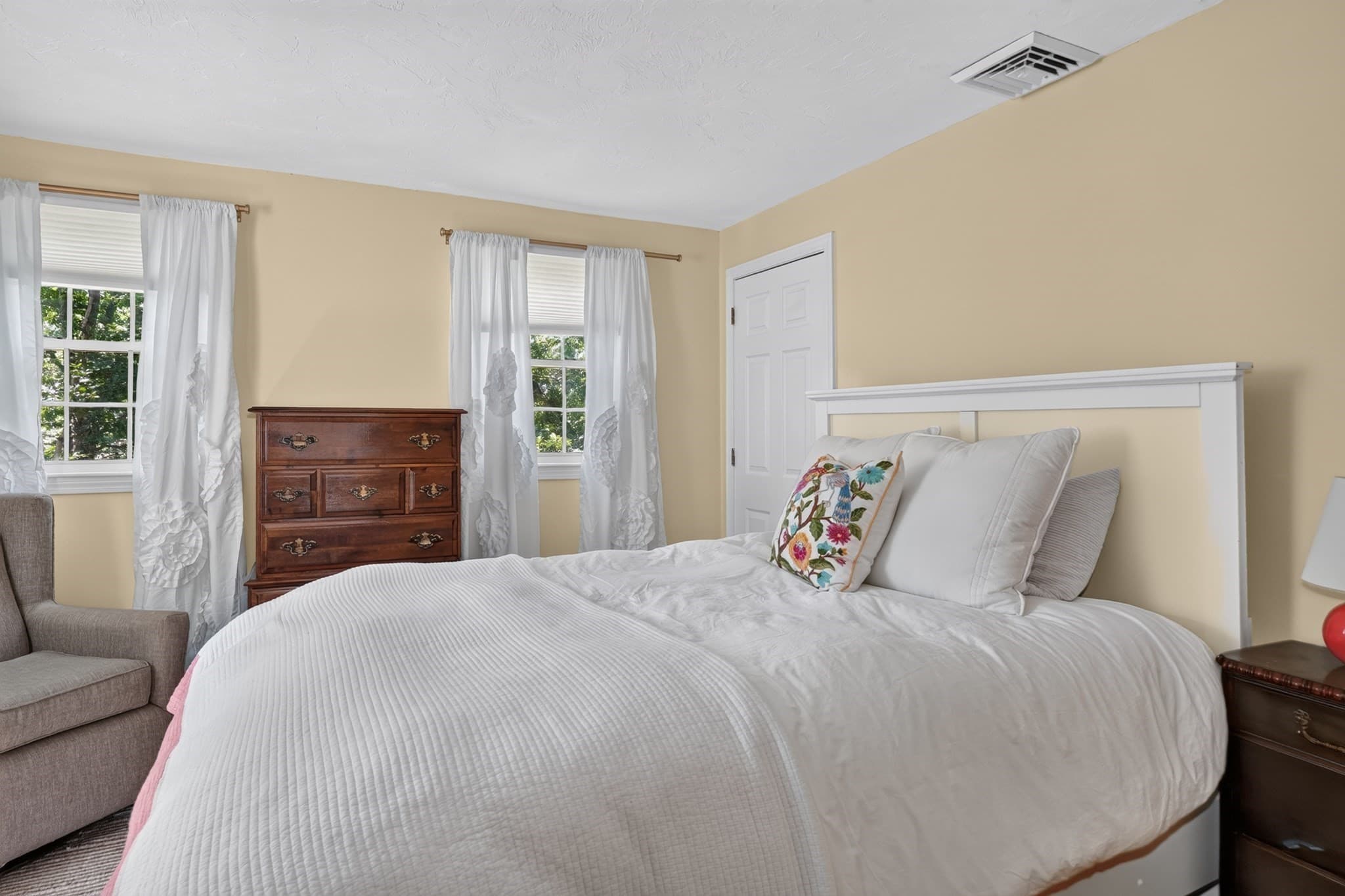 Single Family Residence at 18 Coolidge Cir, Northborough MA 01532, Northborough, photo 21 of 35