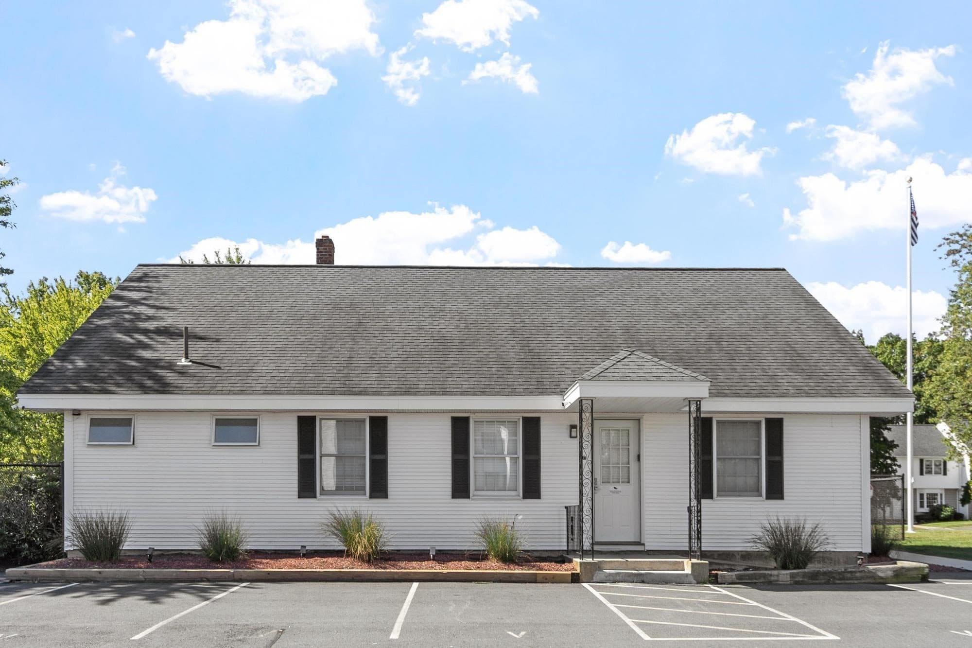 Condominium at 6 Brandee # 6, Methuen MA 01844, Methuen, photo 23 of 41