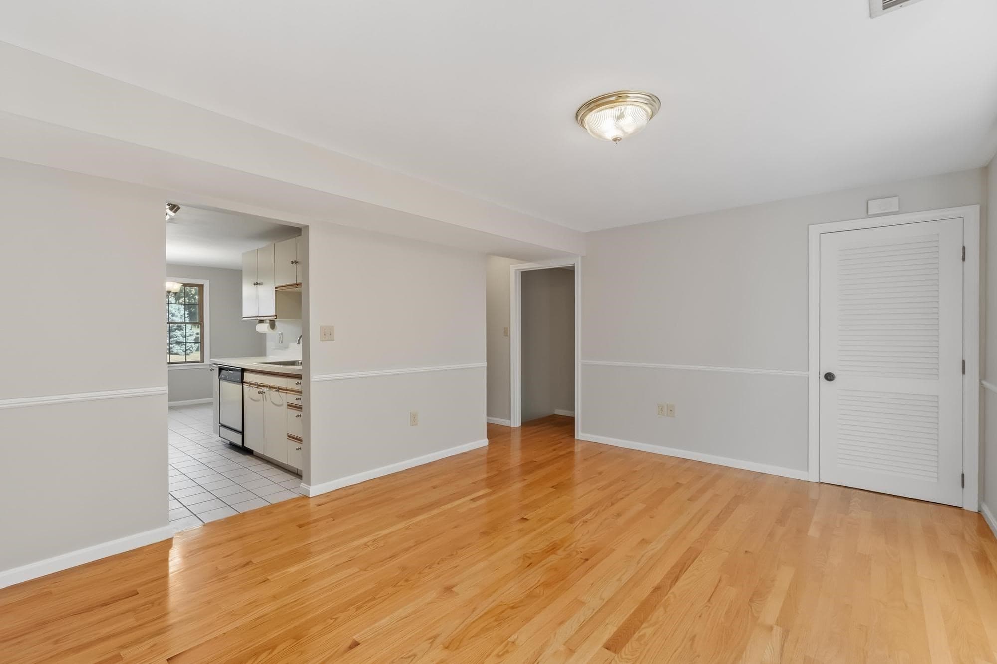 Condominium at 6 Brandee # 6, Methuen MA 01844, Methuen, photo 17 of 41